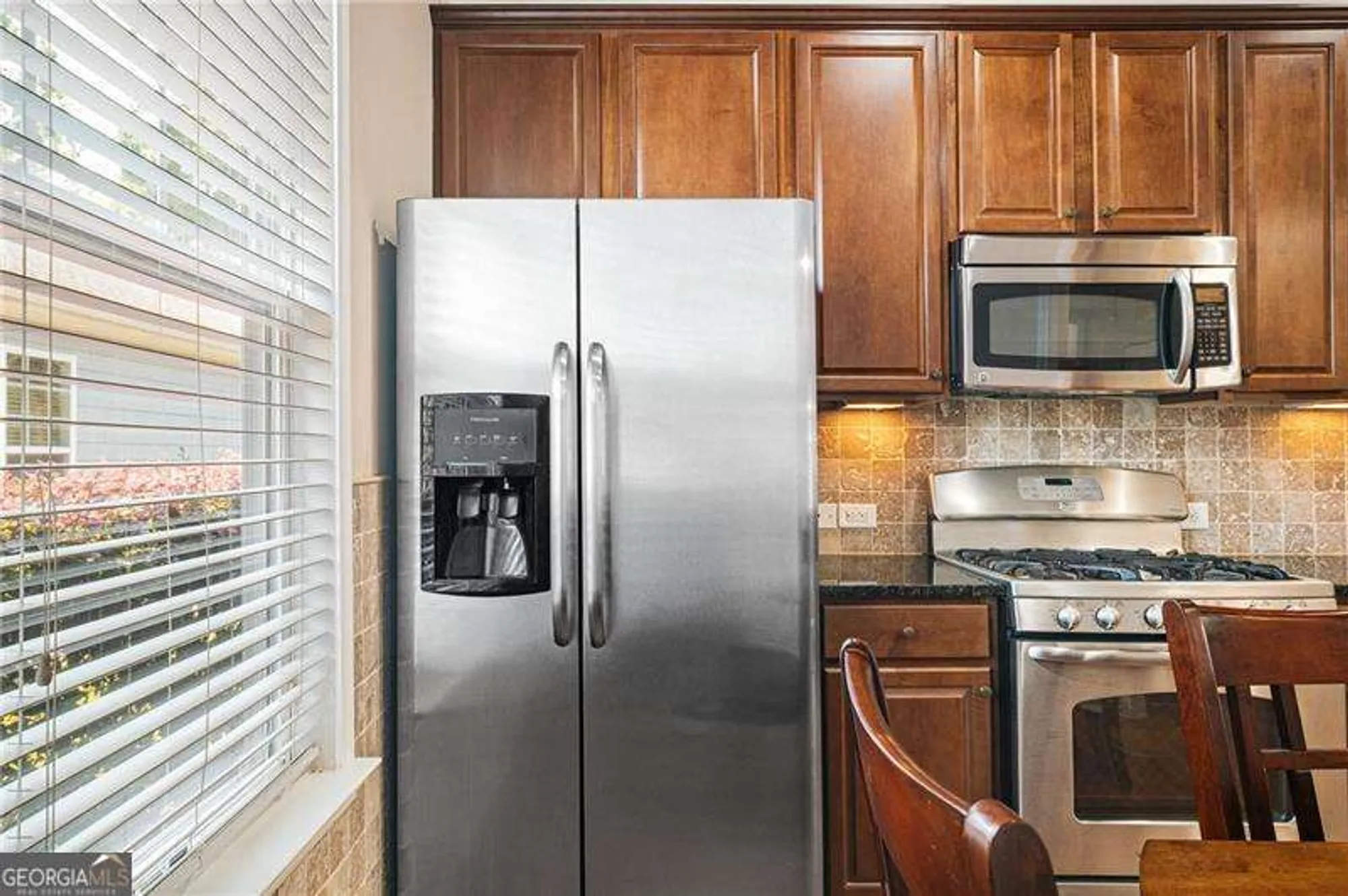 Property Slideshow image 13 of 55 | 3180 willow creek dr, Gainesville, GA, 30504