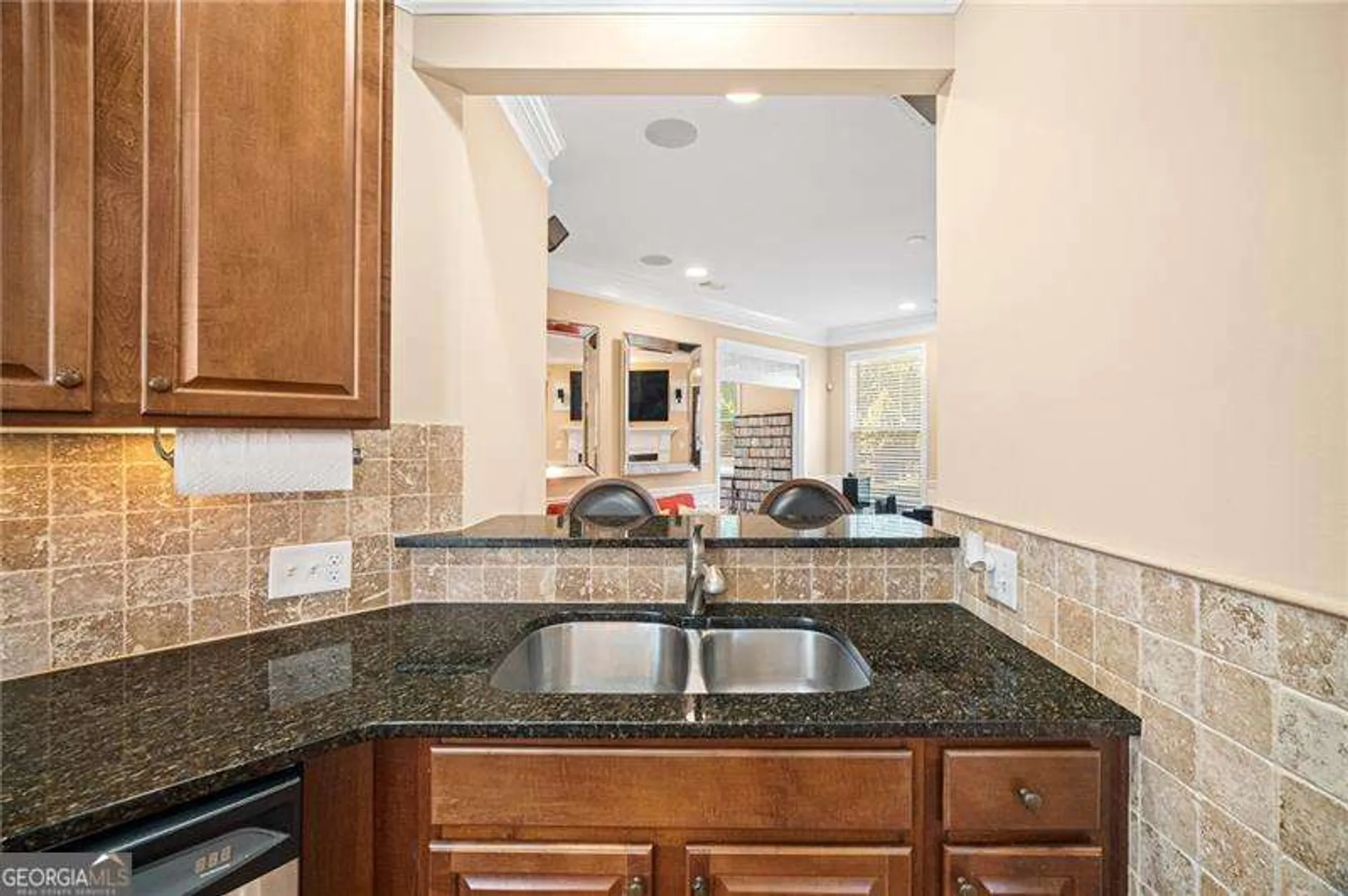 Property Slideshow image 12 of 55 | 3180 willow creek dr, Gainesville, GA, 30504