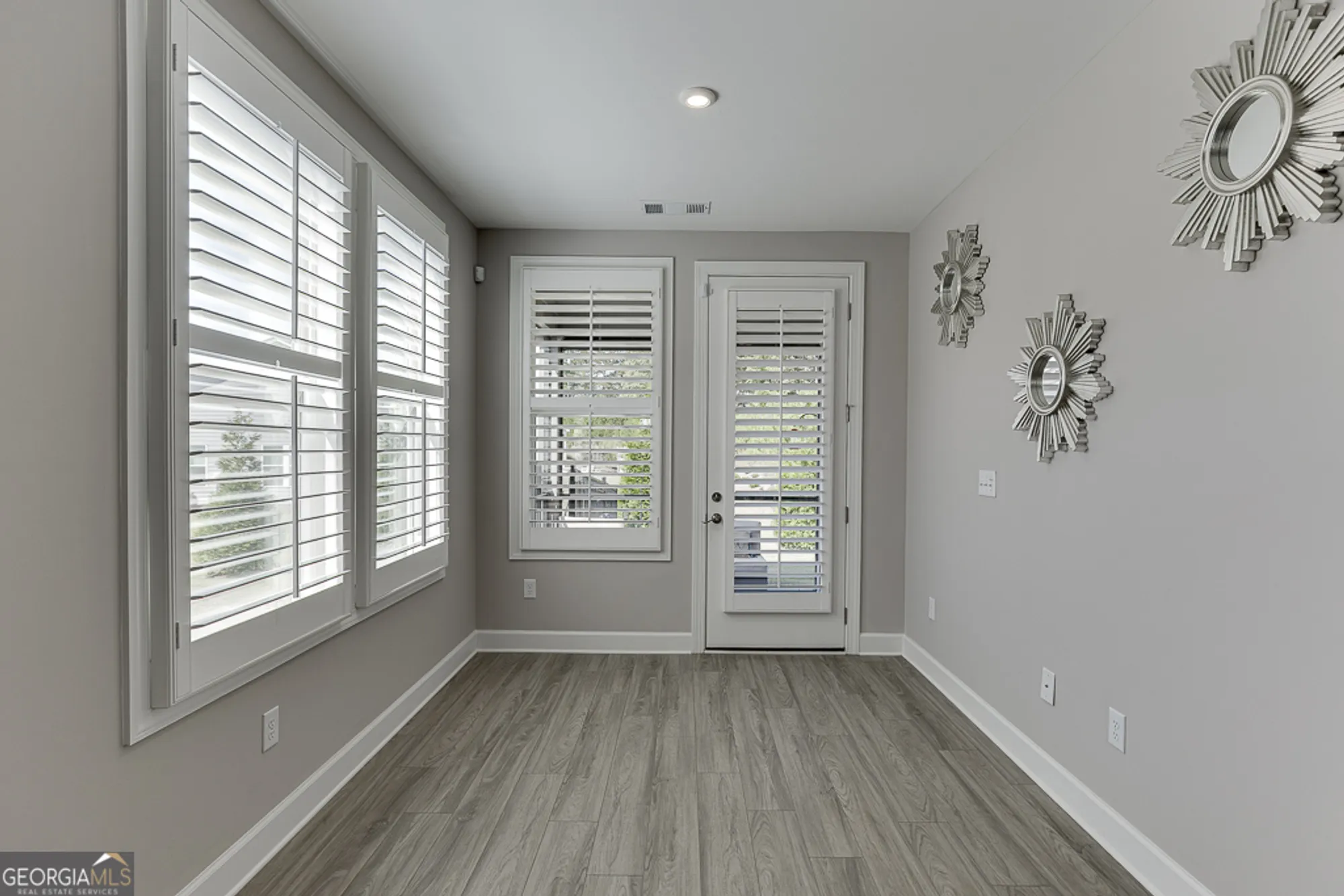 Property Slideshow image 11 of 50 | 452 ontario ln, Hoschton, GA, 30548