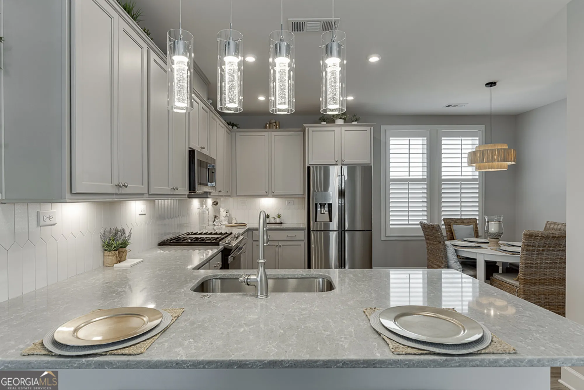 Property Slideshow image 15 of 50 | 452 ontario ln, Hoschton, GA, 30548