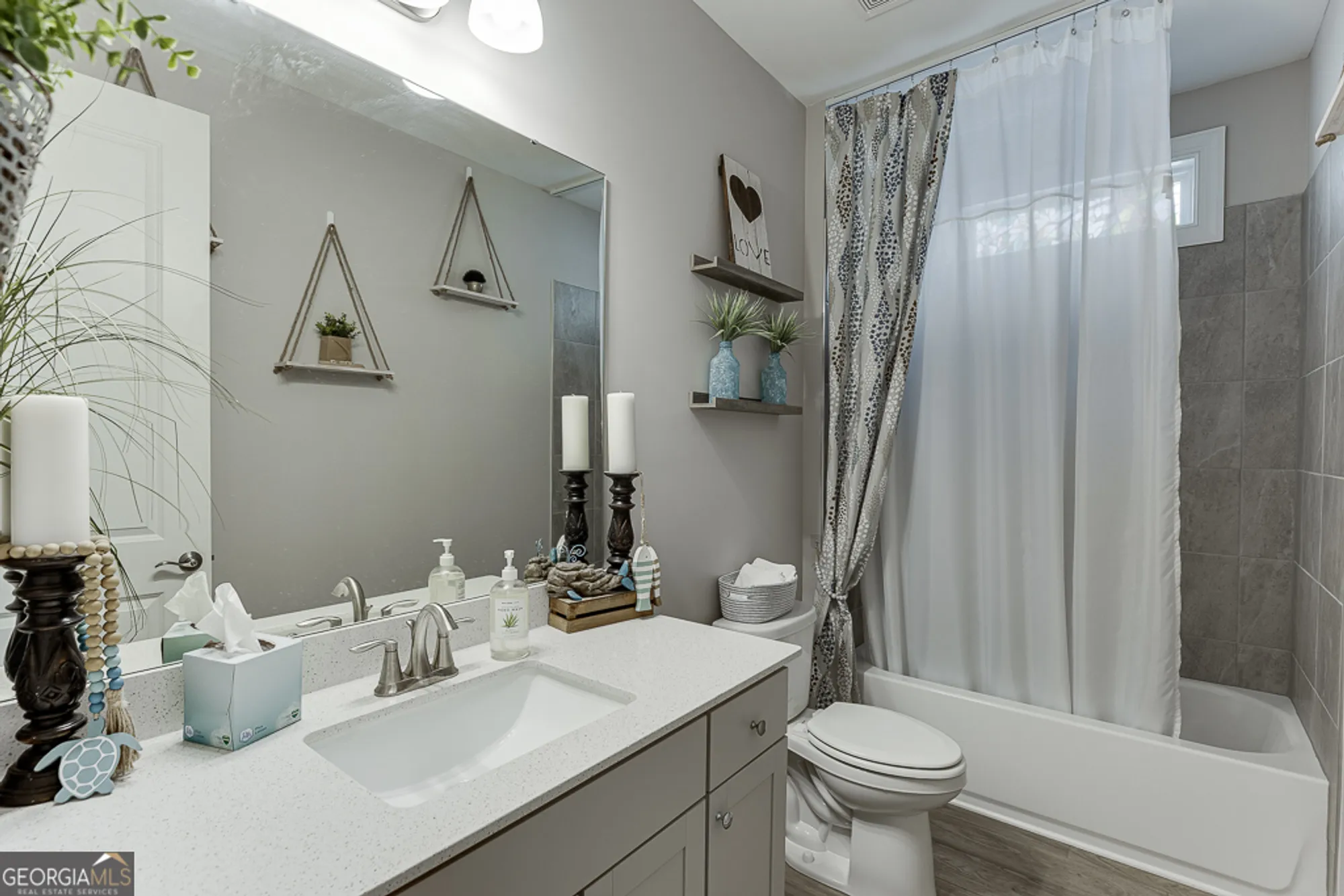 Property Slideshow image 25 of 50 | 452 ontario ln, Hoschton, GA, 30548