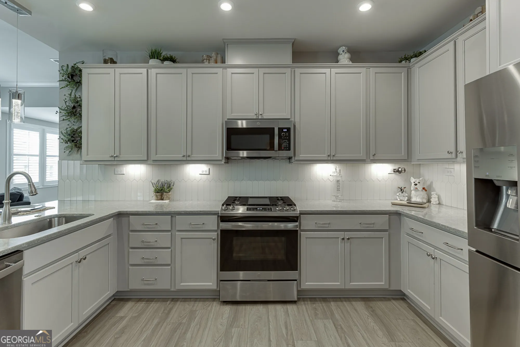 Property Slideshow image 17 of 50 | 452 ontario ln, Hoschton, GA, 30548