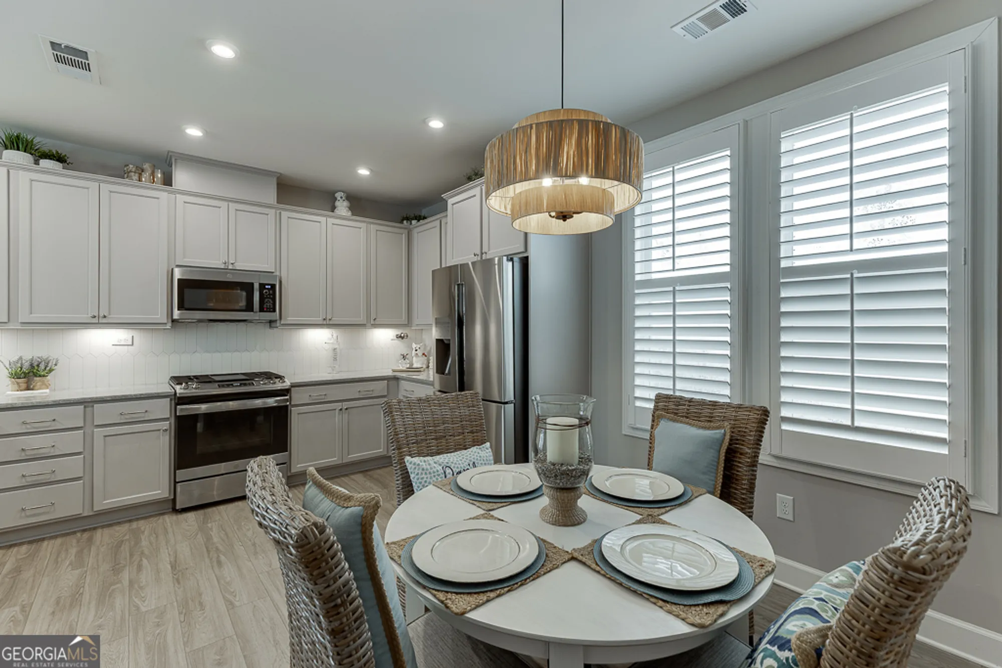 Property Slideshow image 22 of 50 | 452 ontario ln, Hoschton, GA, 30548