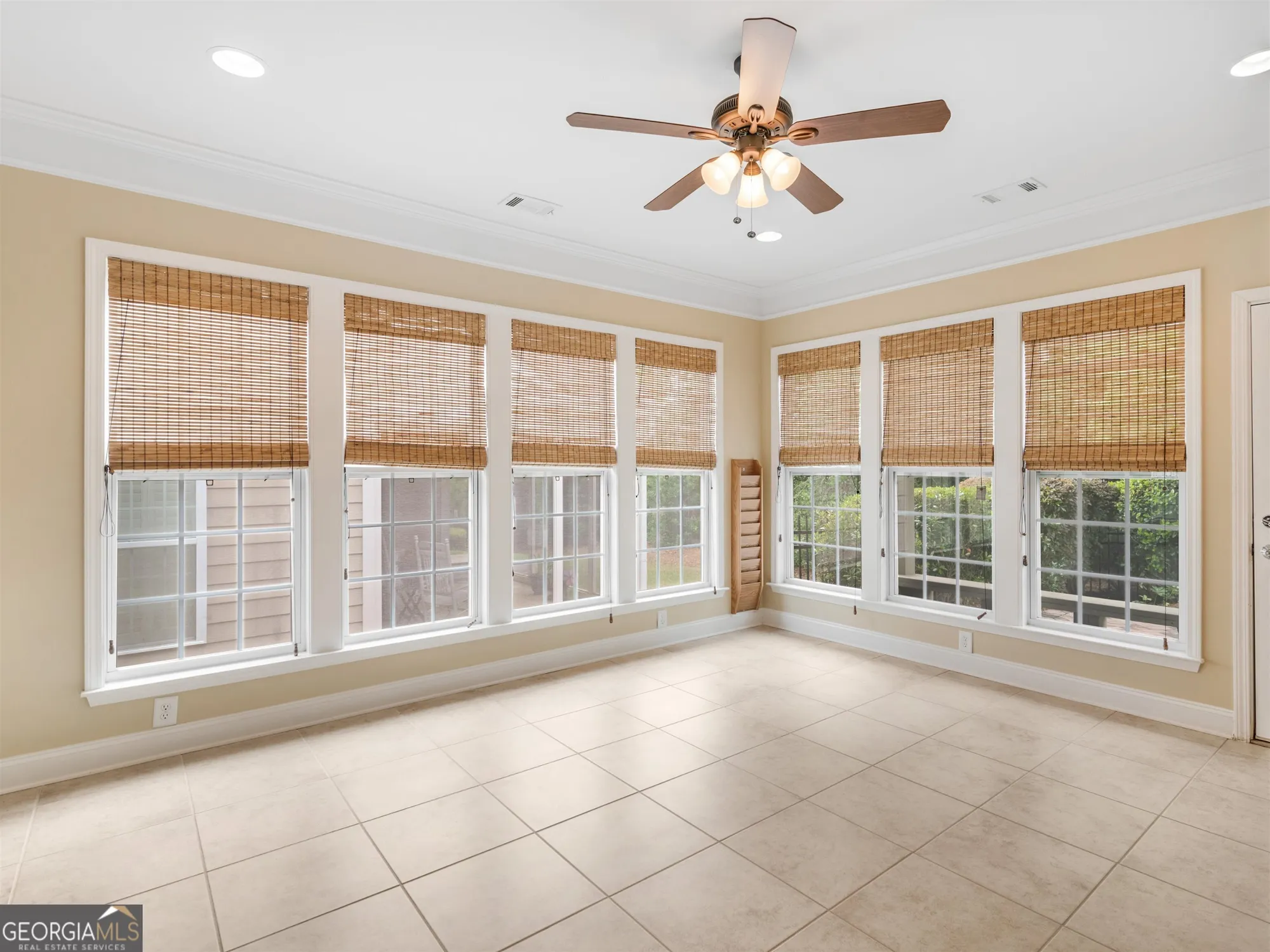 Property Slideshow image 25 of 33 | 111 starflower dr, Griffin, GA, 30223