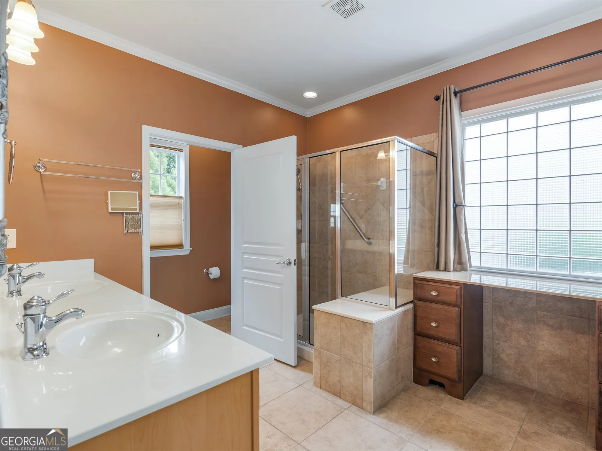 Property Slideshow image 22 of 33 | 111 starflower dr, Griffin, GA, 30223