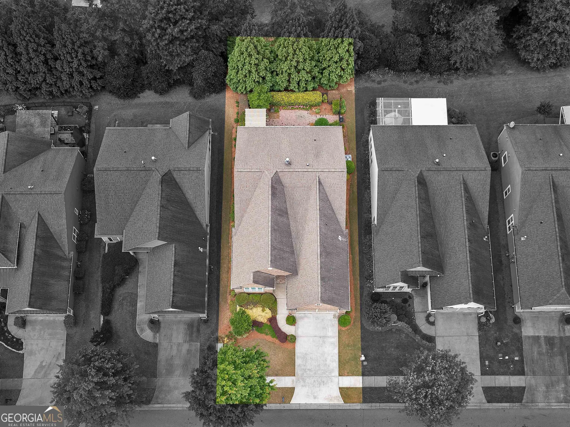 Property Slideshow image 3 of 33 | 111 starflower dr, Griffin, GA, 30223