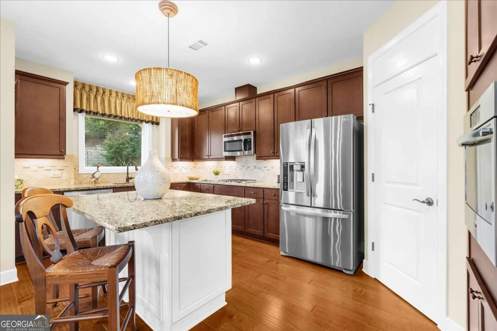 Property Slideshow image 18 of 60 | 3312 cresswind pkwy, Gainesville, GA, 30504