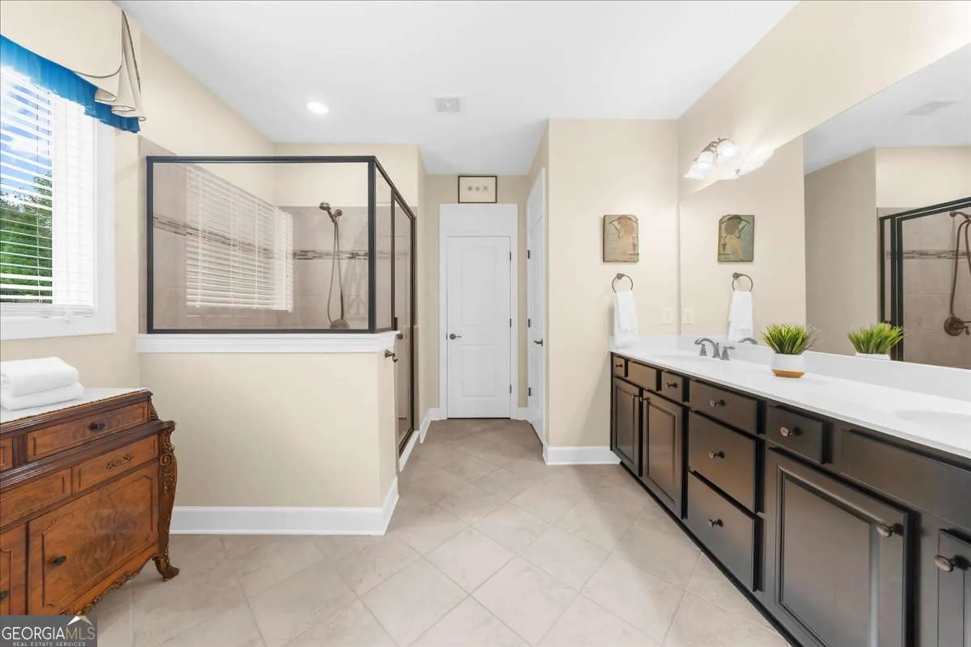 Property Slideshow image 25 of 60 | 3312 cresswind pkwy, Gainesville, GA, 30504