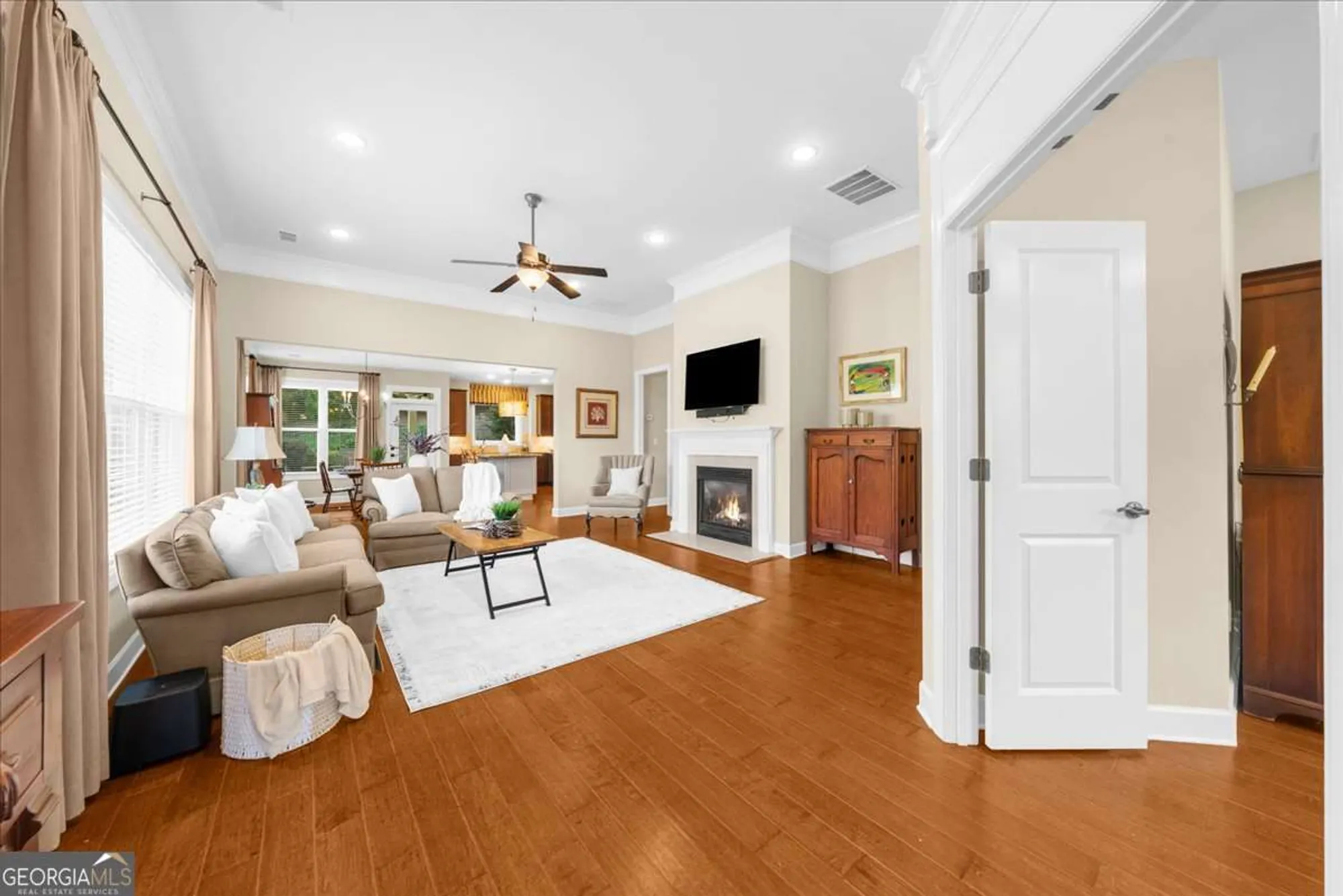 Property Slideshow image 6 of 60 | 3312 cresswind pkwy, Gainesville, GA, 30504