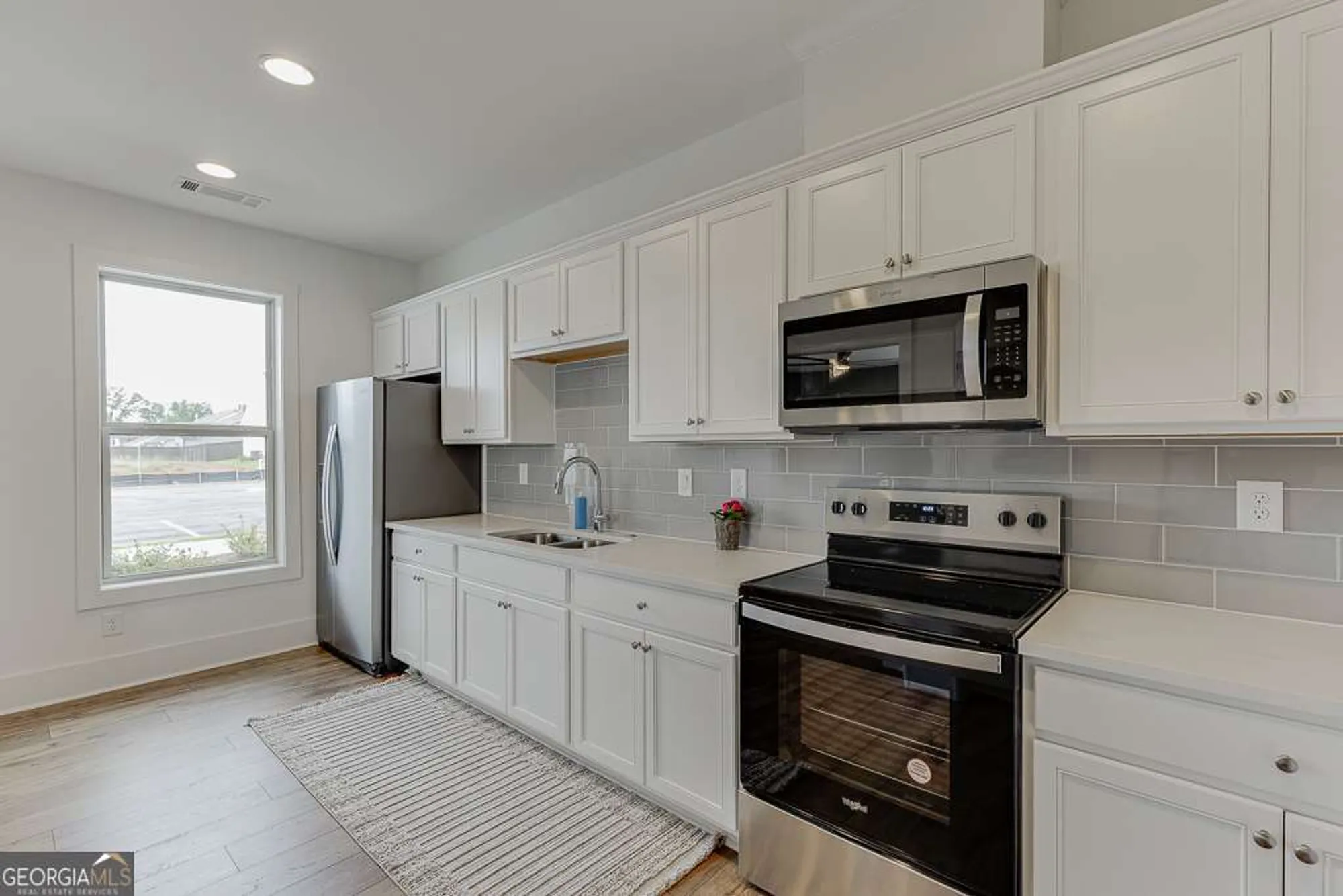 Property Slideshow image 51 of 64 | 164 oakdale rd # 33, Jefferson, GA, 30549