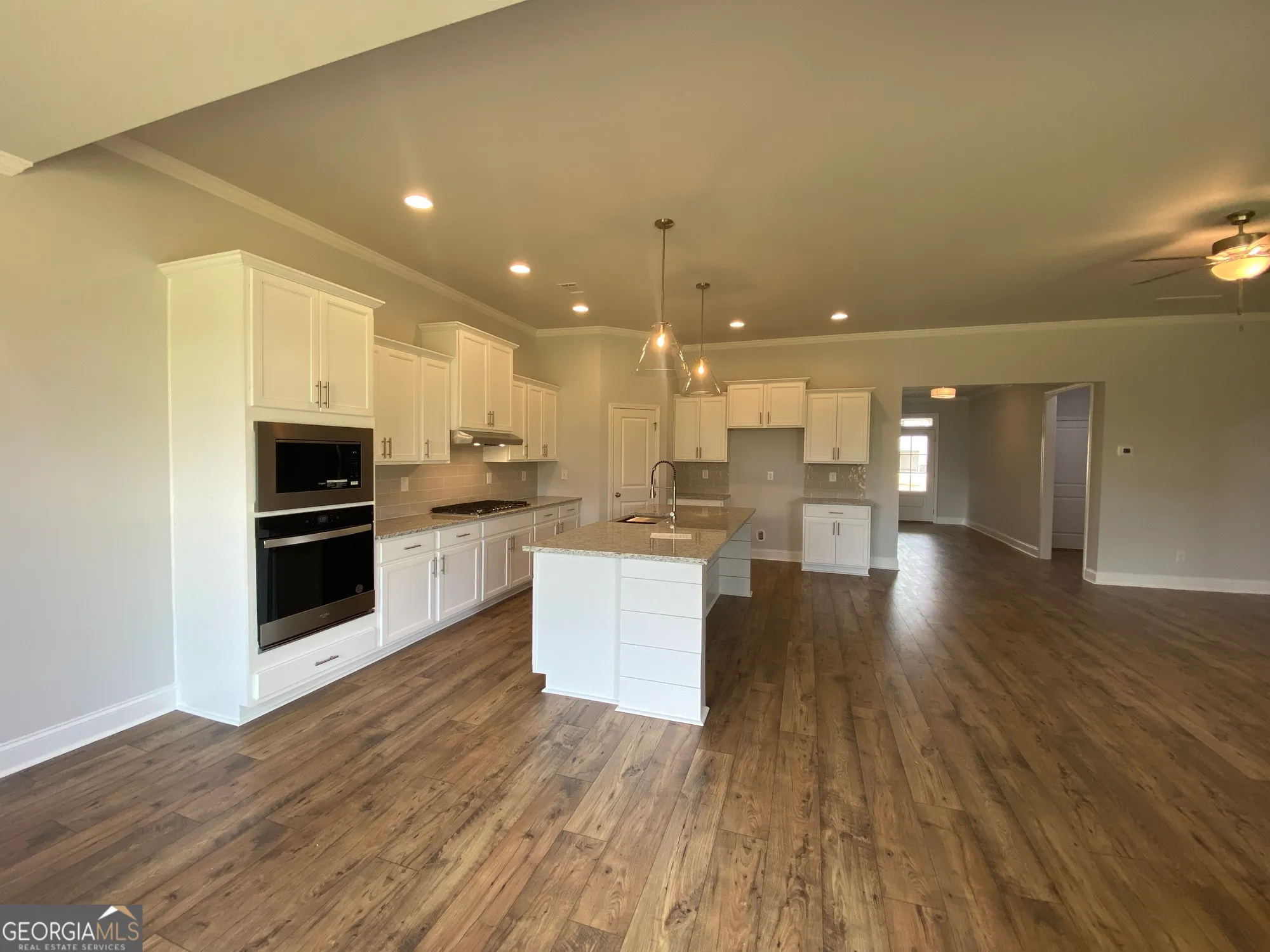 Property Slideshow image 22 of 64 | 164 oakdale rd # 33, Jefferson, GA, 30549