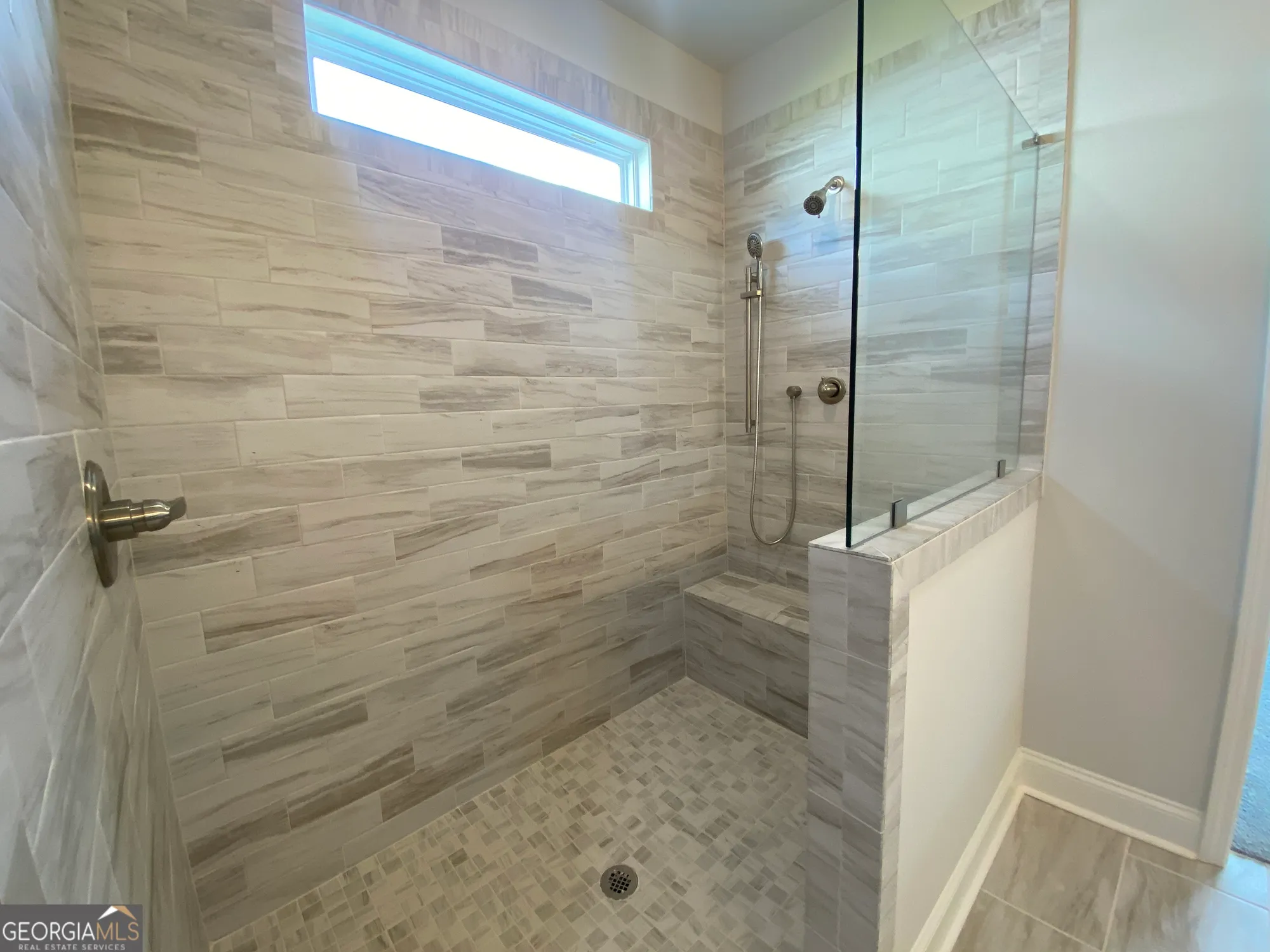 Property Slideshow image 34 of 64 | 164 oakdale rd # 33, Jefferson, GA, 30549