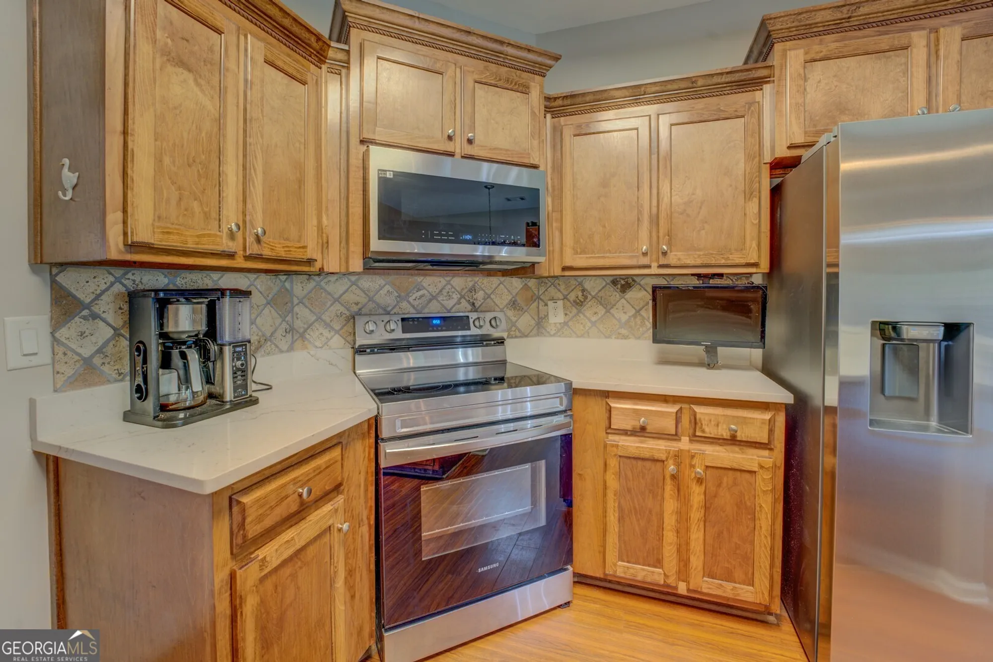 Property Slideshow image 18 of 44 | 413 crossroads dr, Social Circle, GA, 30025