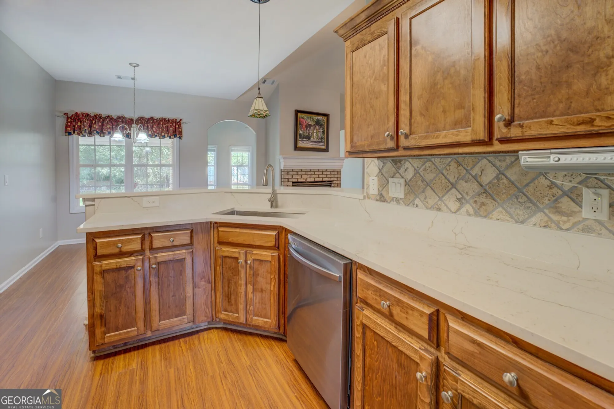 Property Slideshow image 21 of 44 | 413 crossroads dr, Social Circle, GA, 30025