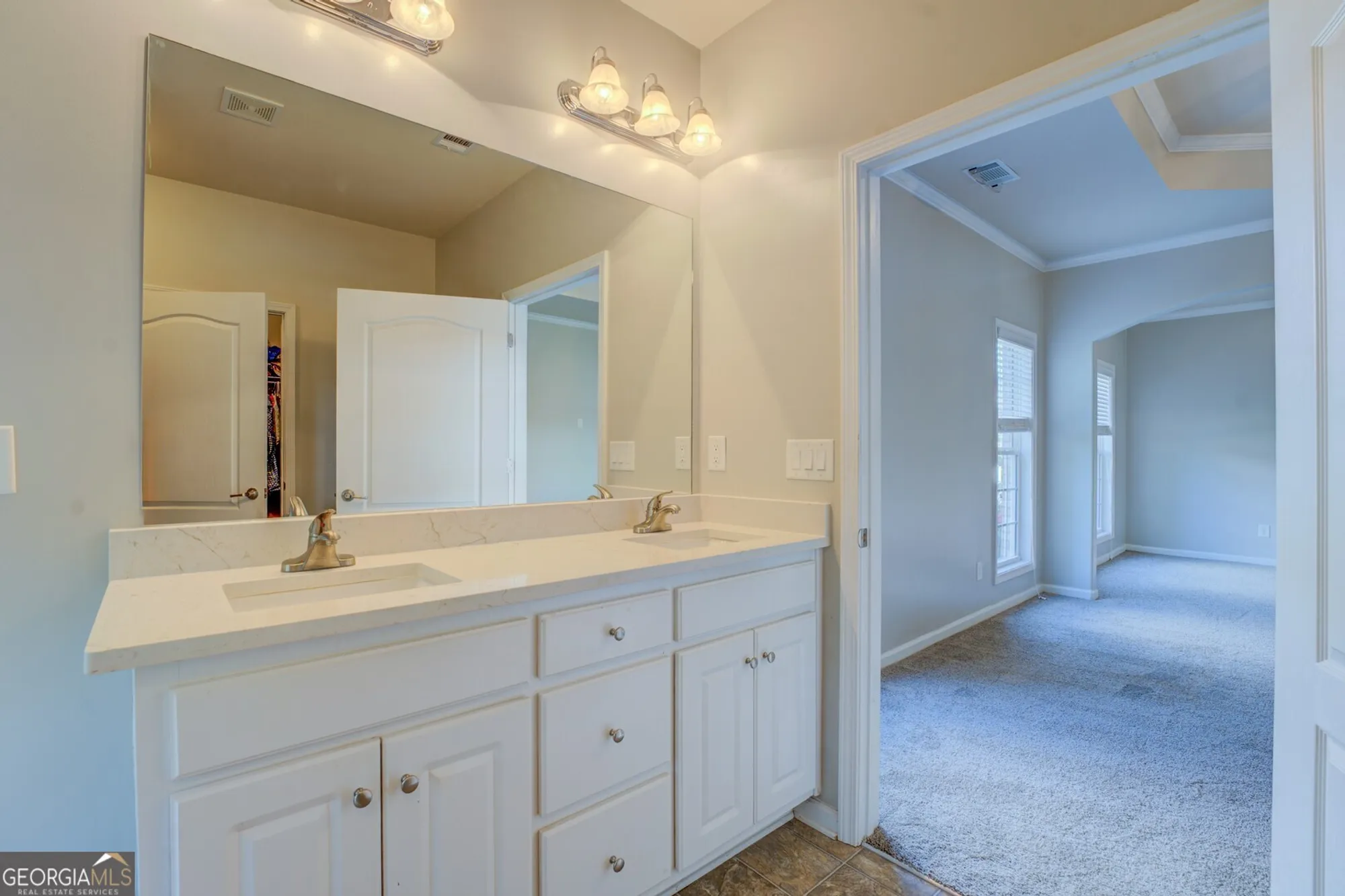 Property Slideshow image 27 of 44 | 413 crossroads dr, Social Circle, GA, 30025