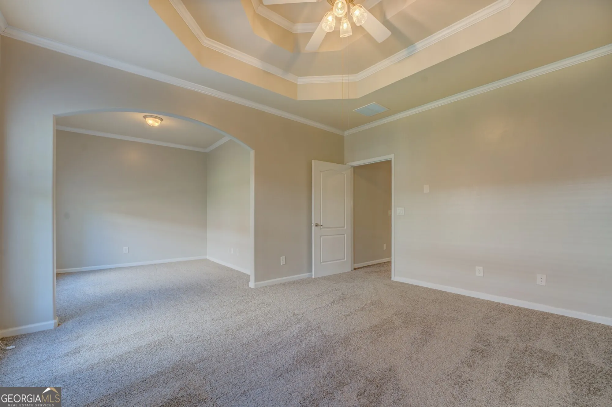 Property Slideshow image 23 of 44 | 413 crossroads dr, Social Circle, GA, 30025