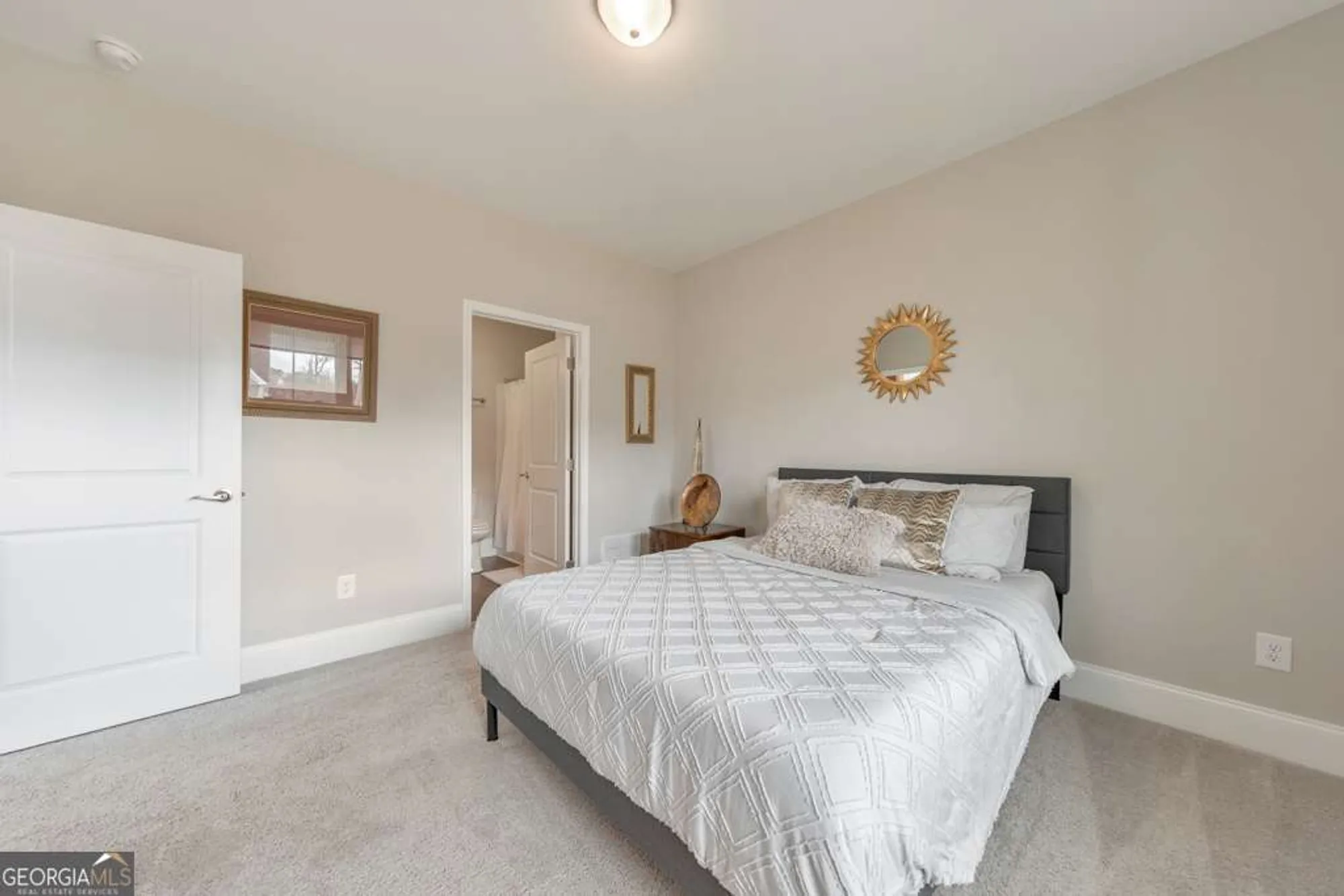 Property Slideshow image 45 of 59 | 124 redford ln, Canton, GA, 30115