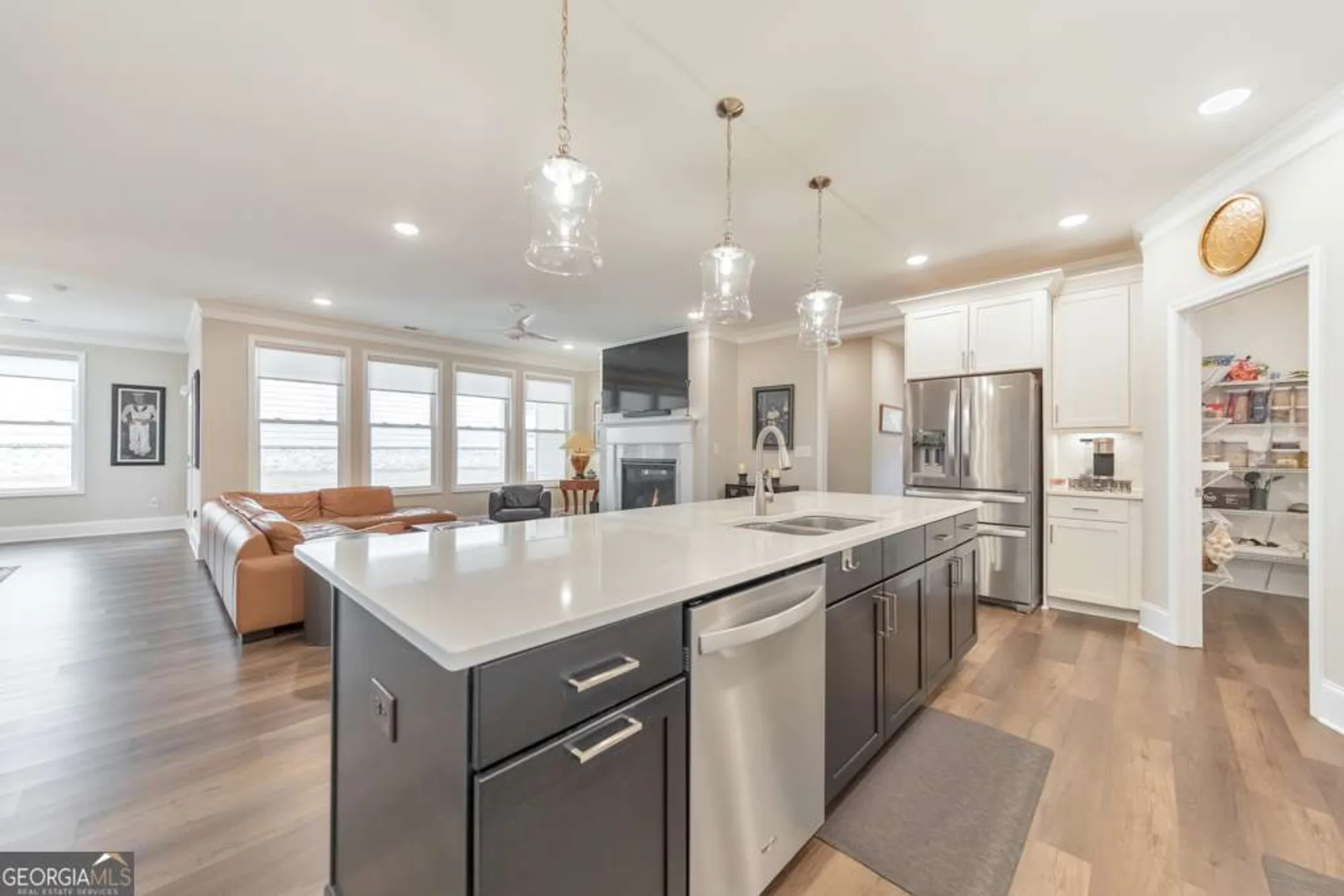 Property Slideshow image 18 of 59 | 124 redford ln, Canton, GA, 30115