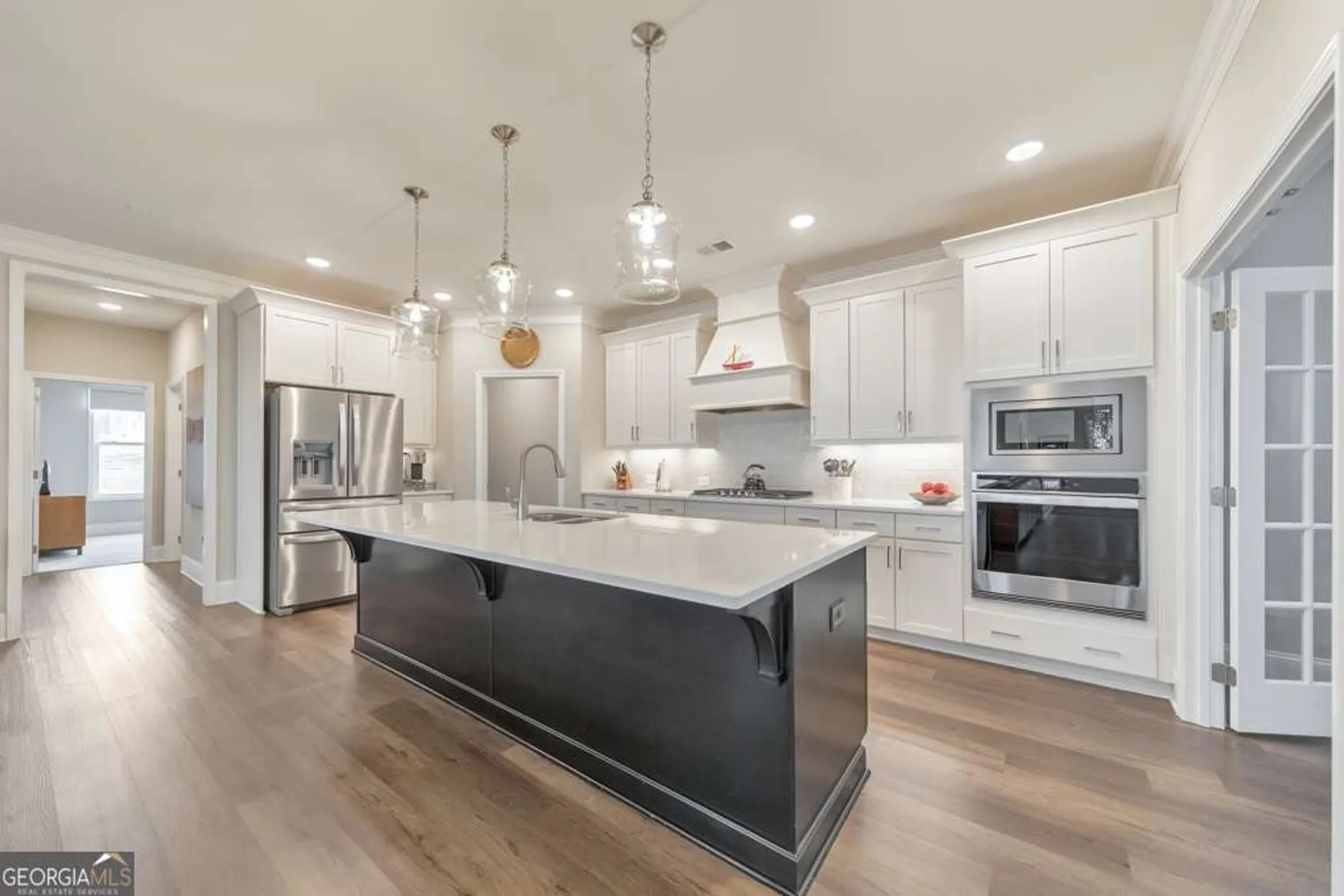 Property Slideshow image 15 of 59 | 124 redford ln, Canton, GA, 30115