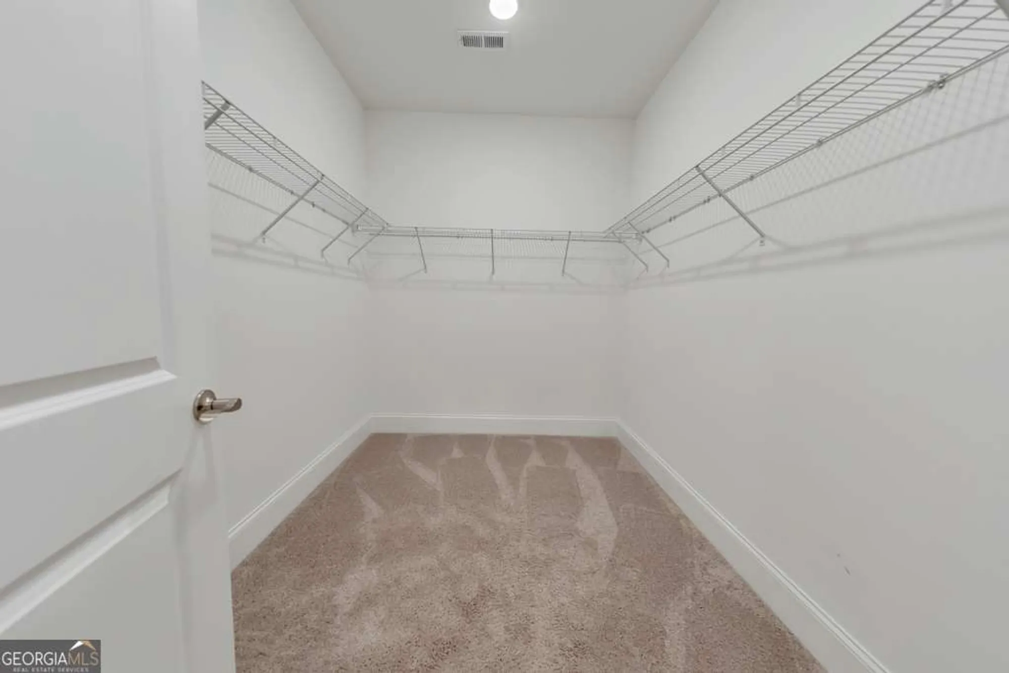 Property Slideshow image 39 of 59 | 124 redford ln, Canton, GA, 30115