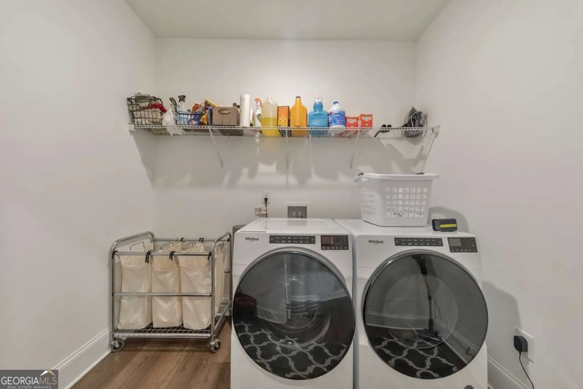 Property Slideshow image 27 of 59 | 124 redford ln, Canton, GA, 30115