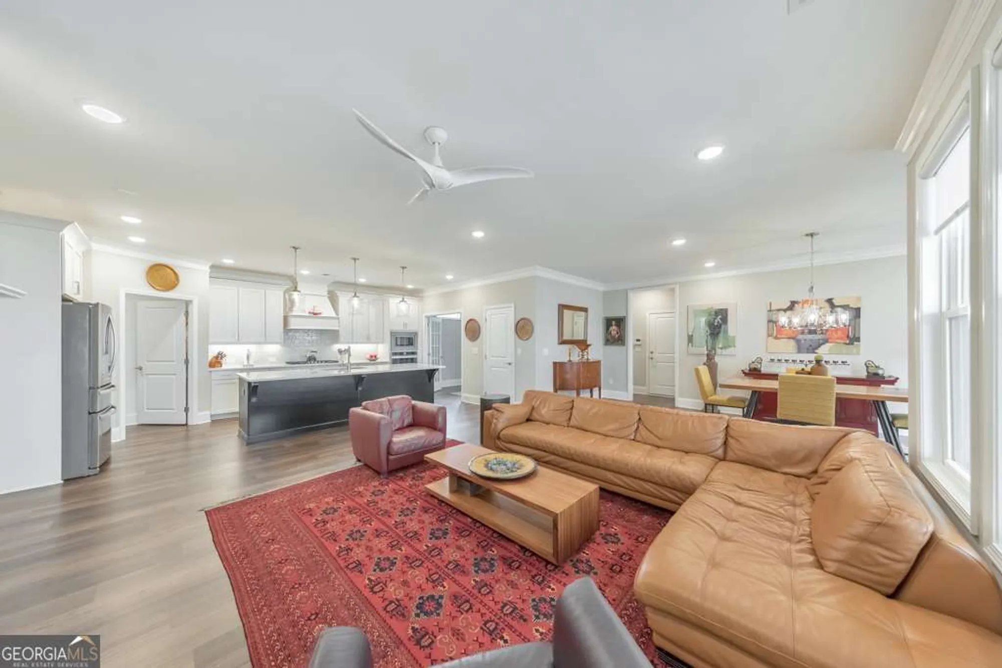 Property Slideshow image 13 of 59 | 124 redford ln, Canton, GA, 30115