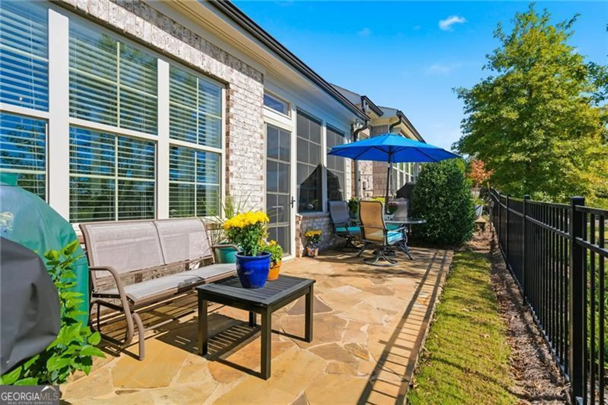 Property Slideshow image 30 of 42 | 5745 overlook station dr, Suwanee, GA, 30024