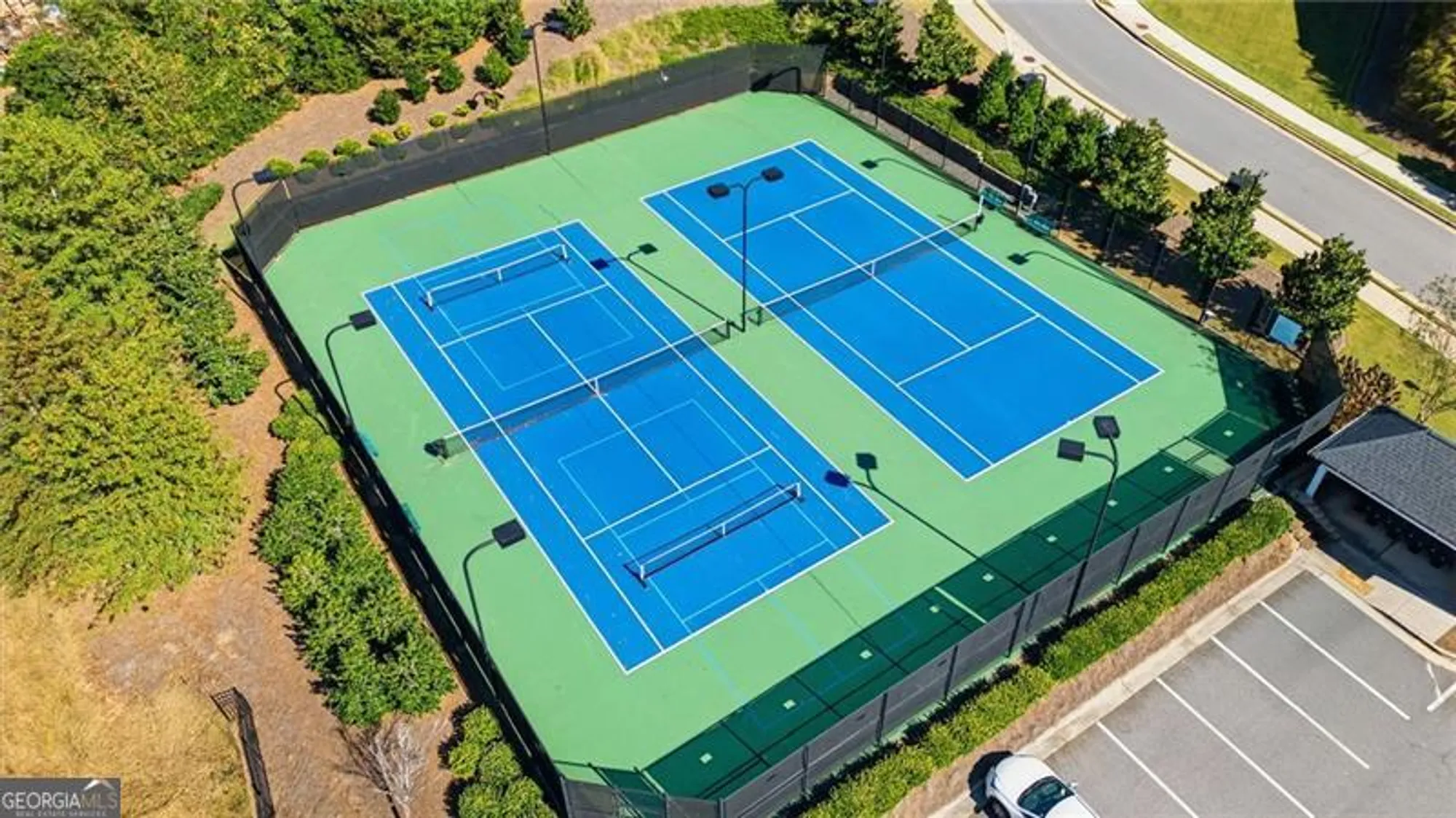 Property Slideshow image 38 of 42 | 5745 overlook station dr, Suwanee, GA, 30024