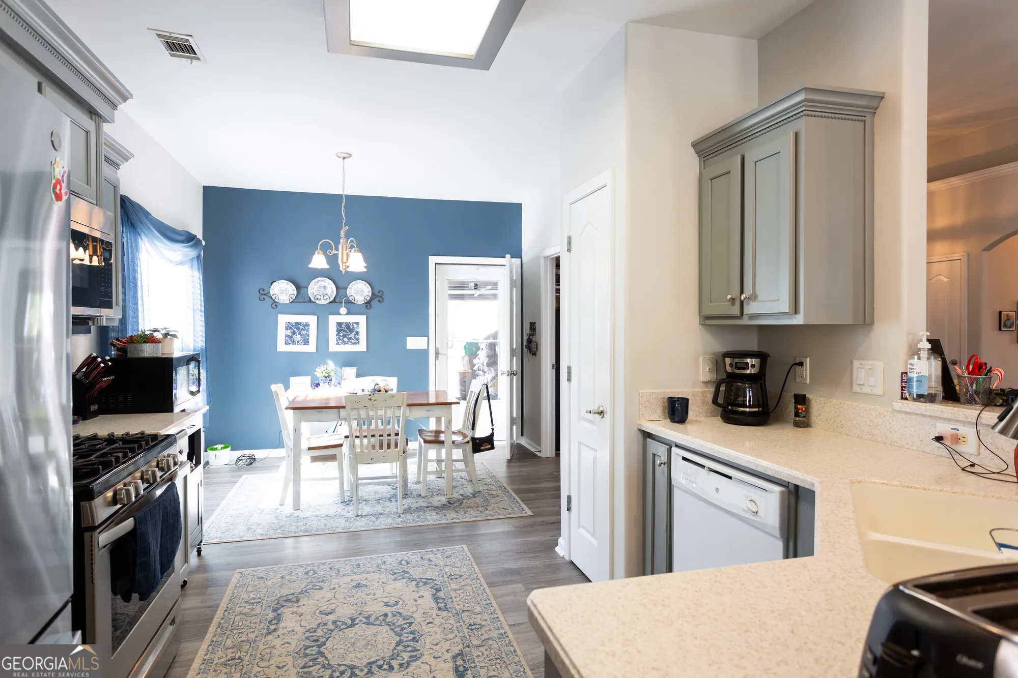 Property Slideshow image 18 of 31 | 381 crossroads dr, Social Circle, GA, 30025