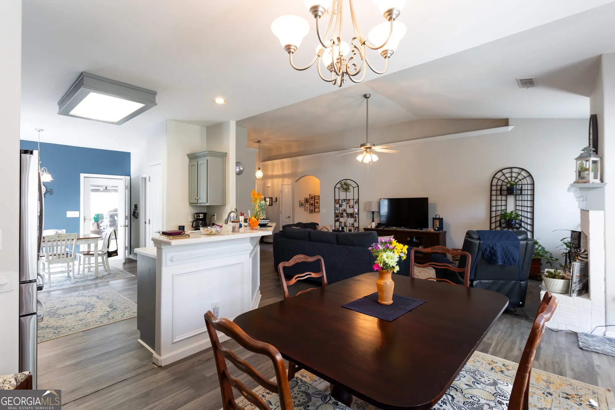 Property Slideshow image 15 of 31 | 381 crossroads dr, Social Circle, GA, 30025