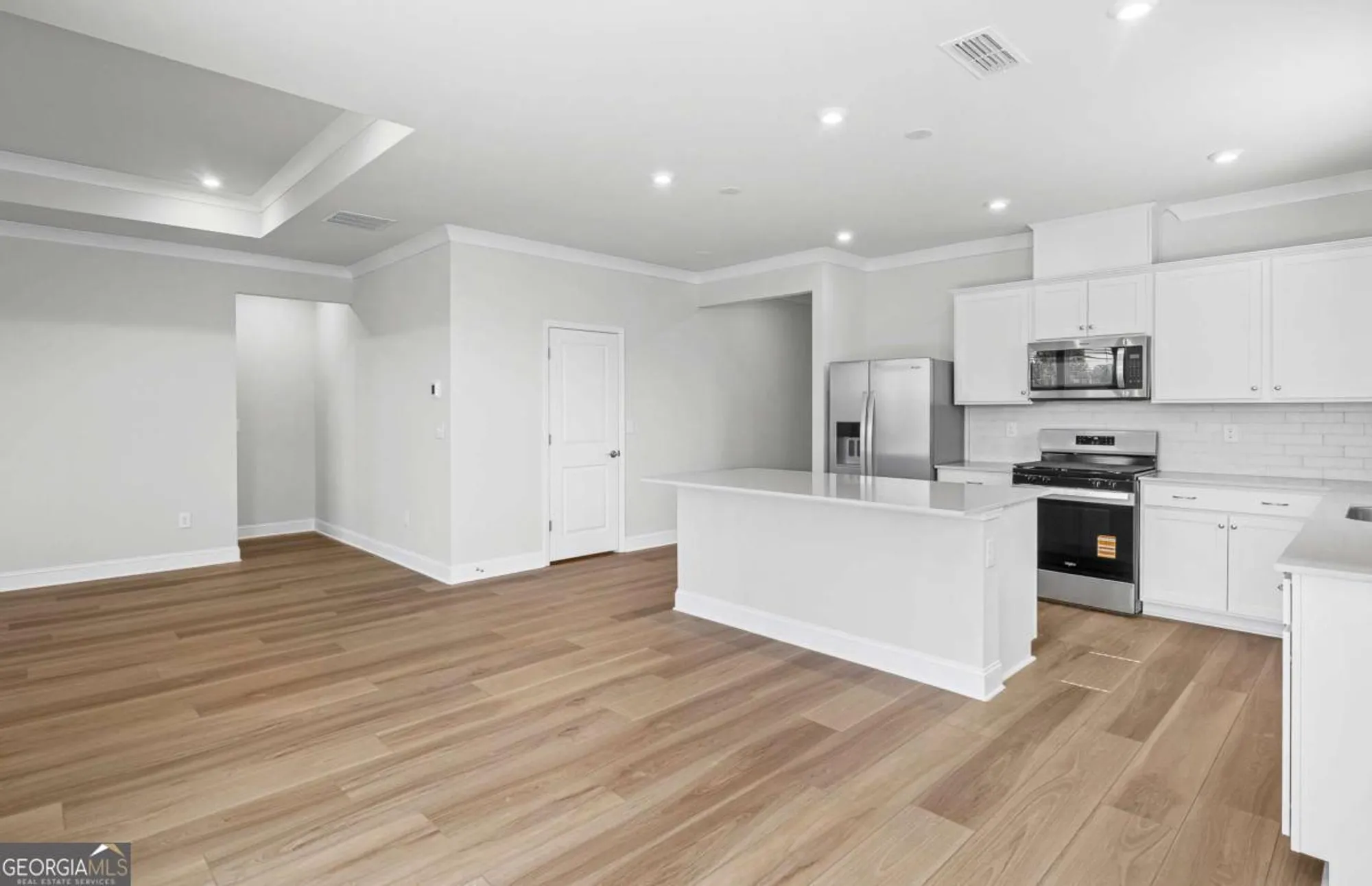 Property Slideshow image 4 of 22 | 1131 leconte ct, Griffin, GA, 30223