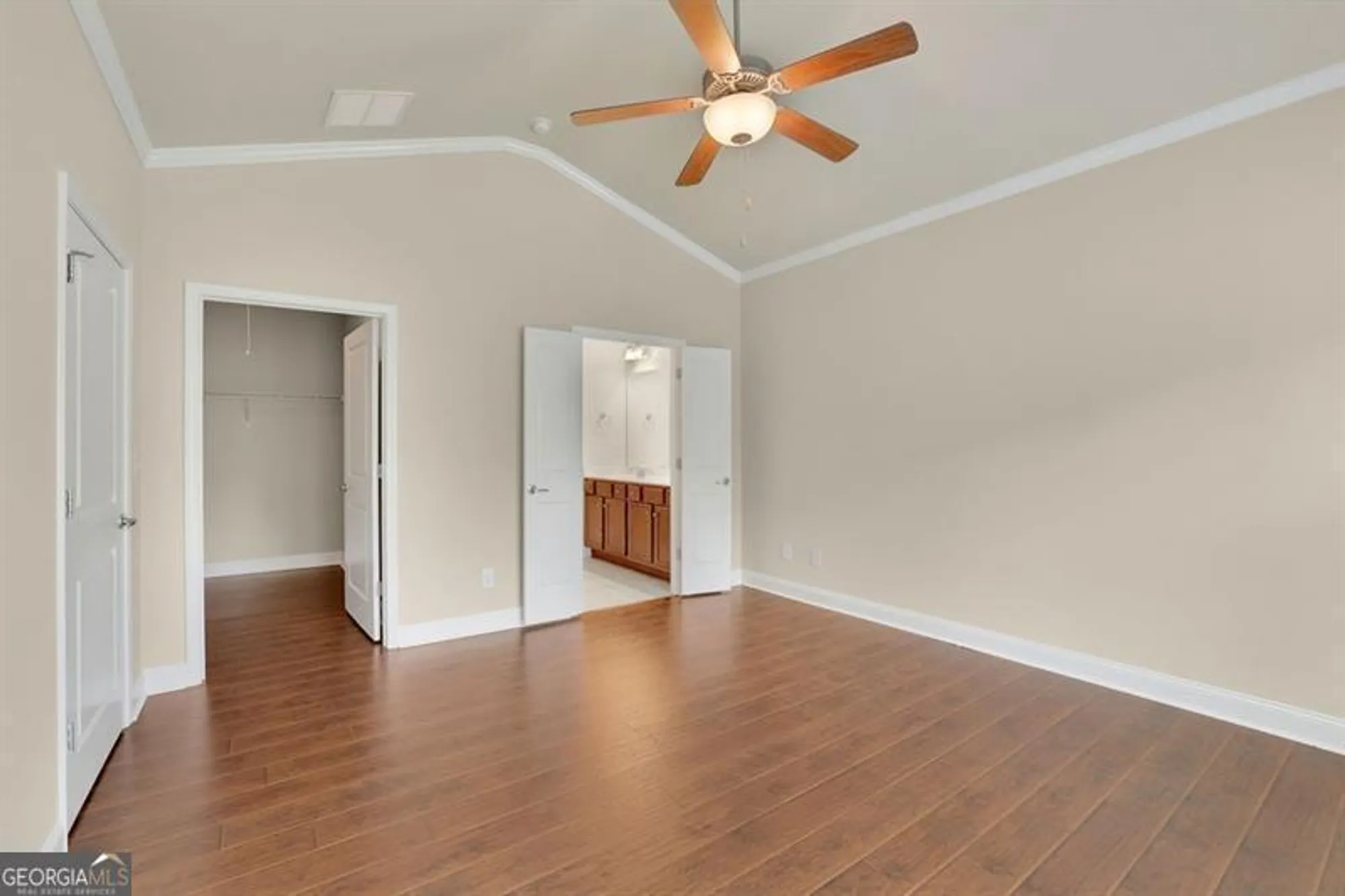 Property Slideshow image 19 of 38 | 1550 rolling view dr, Cumming, GA, 30040