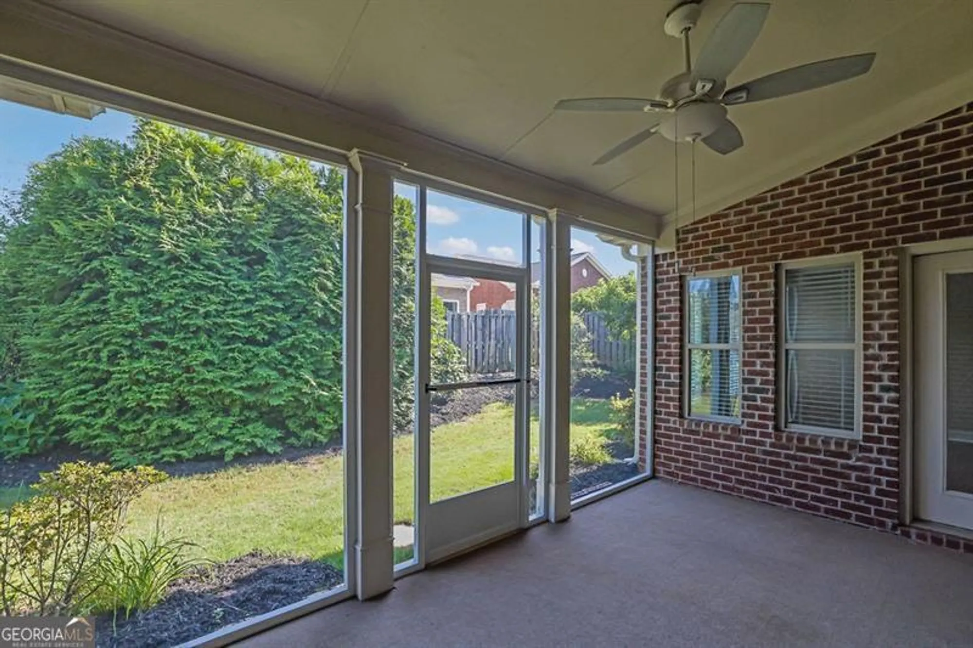 Property Slideshow image 31 of 38 | 1550 rolling view dr, Cumming, GA, 30040