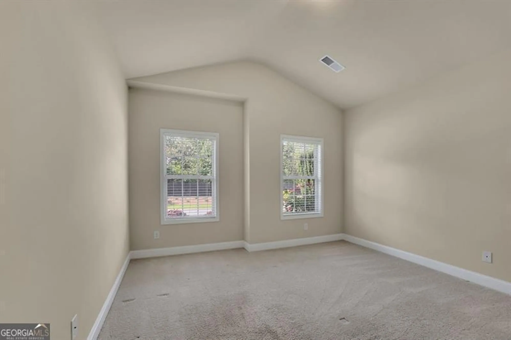 Property Slideshow image 29 of 38 | 1550 rolling view dr, Cumming, GA, 30040