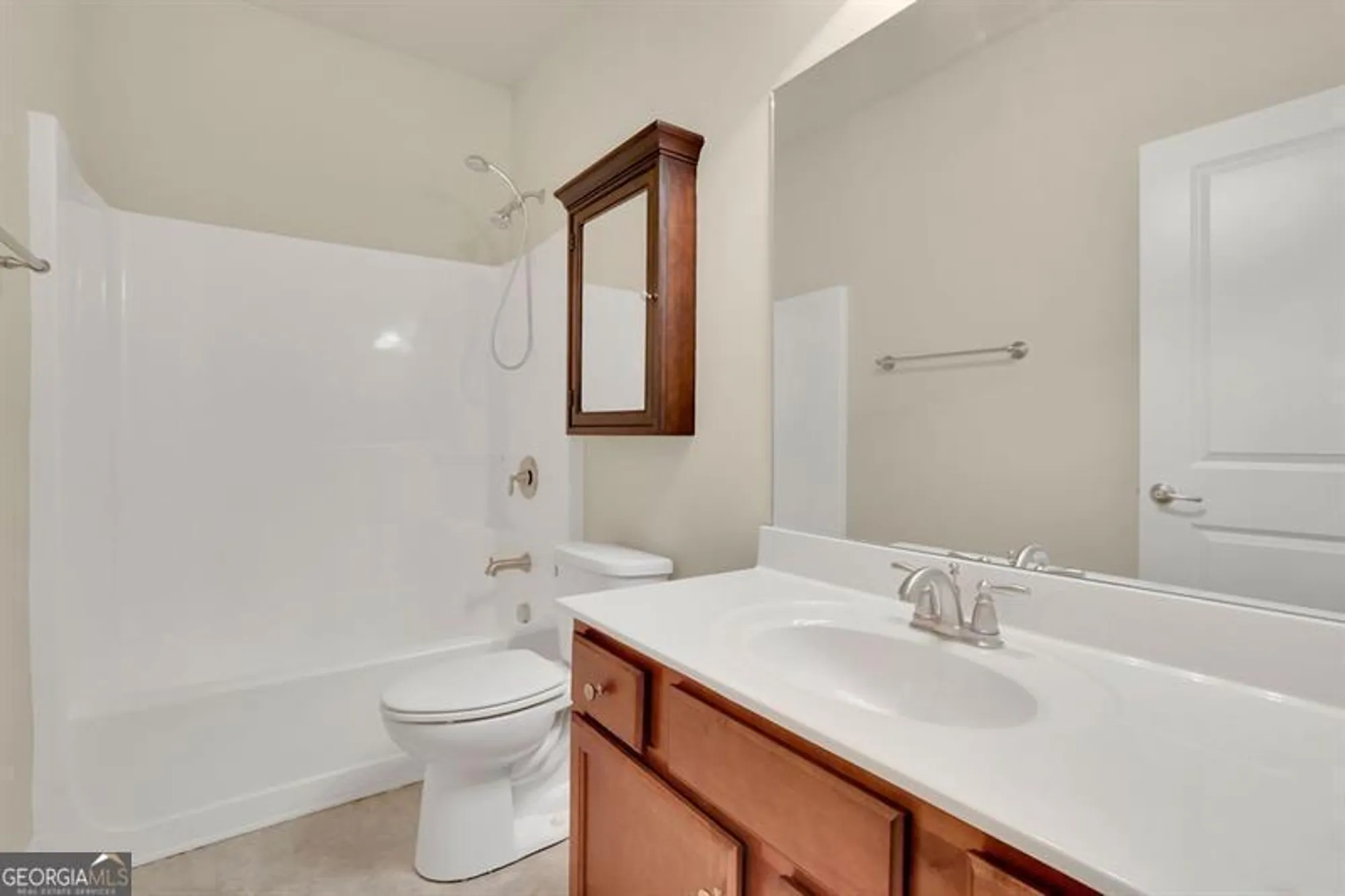 Property Slideshow image 28 of 38 | 1550 rolling view dr, Cumming, GA, 30040