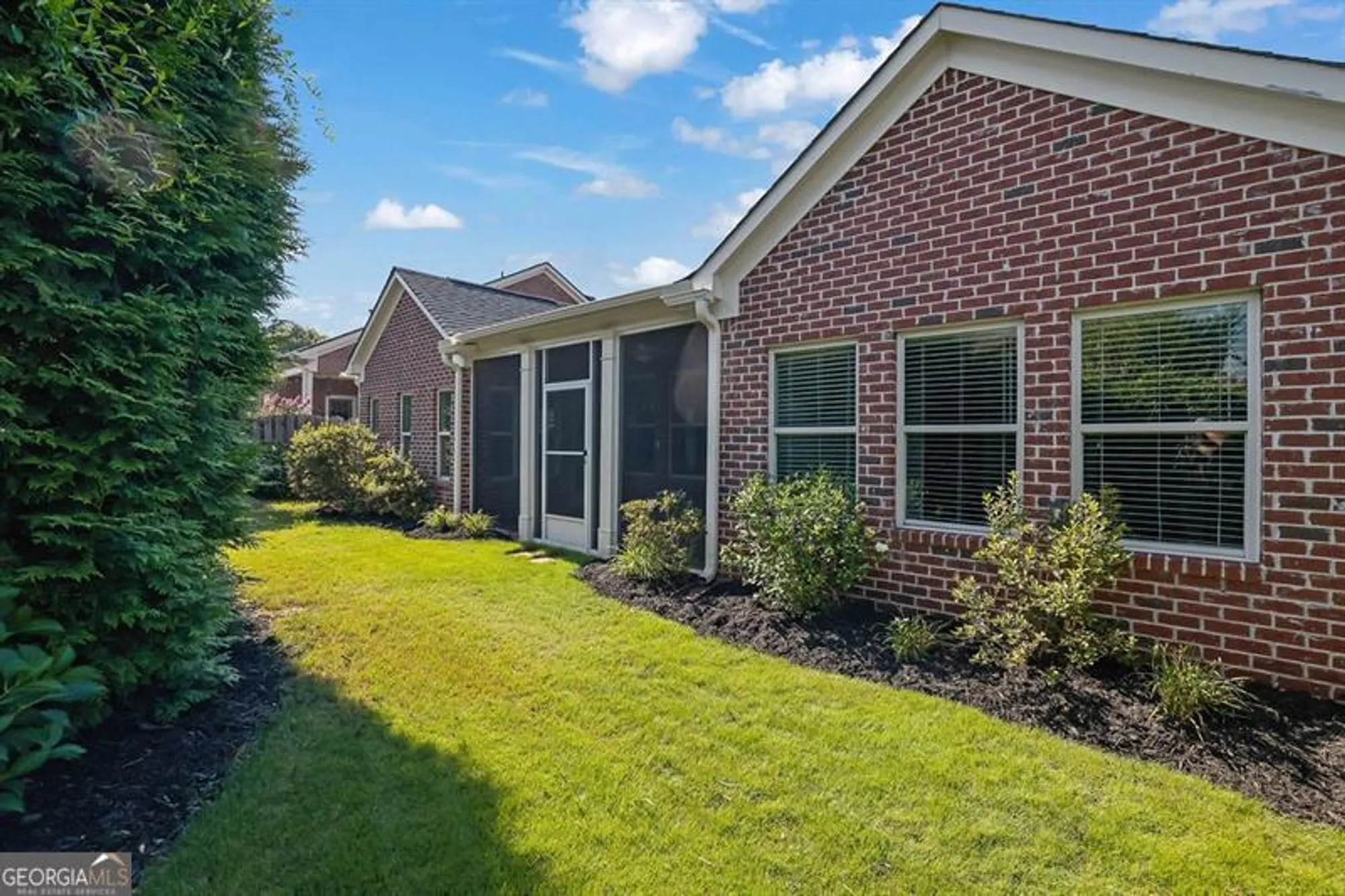 Property Slideshow image 34 of 38 | 1550 rolling view dr, Cumming, GA, 30040