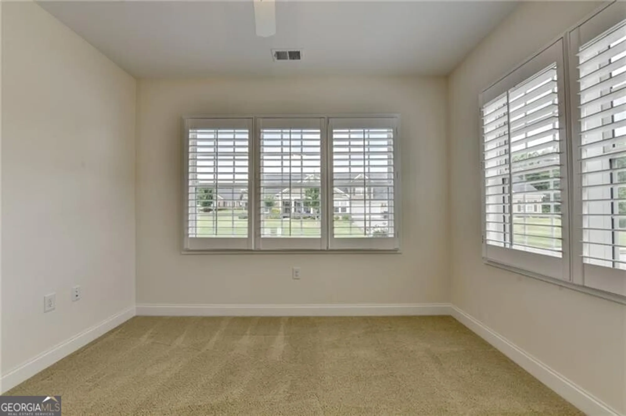 Property Slideshow image 55 of 62 | 3411 lindenridge dr, Buford, GA, 30519