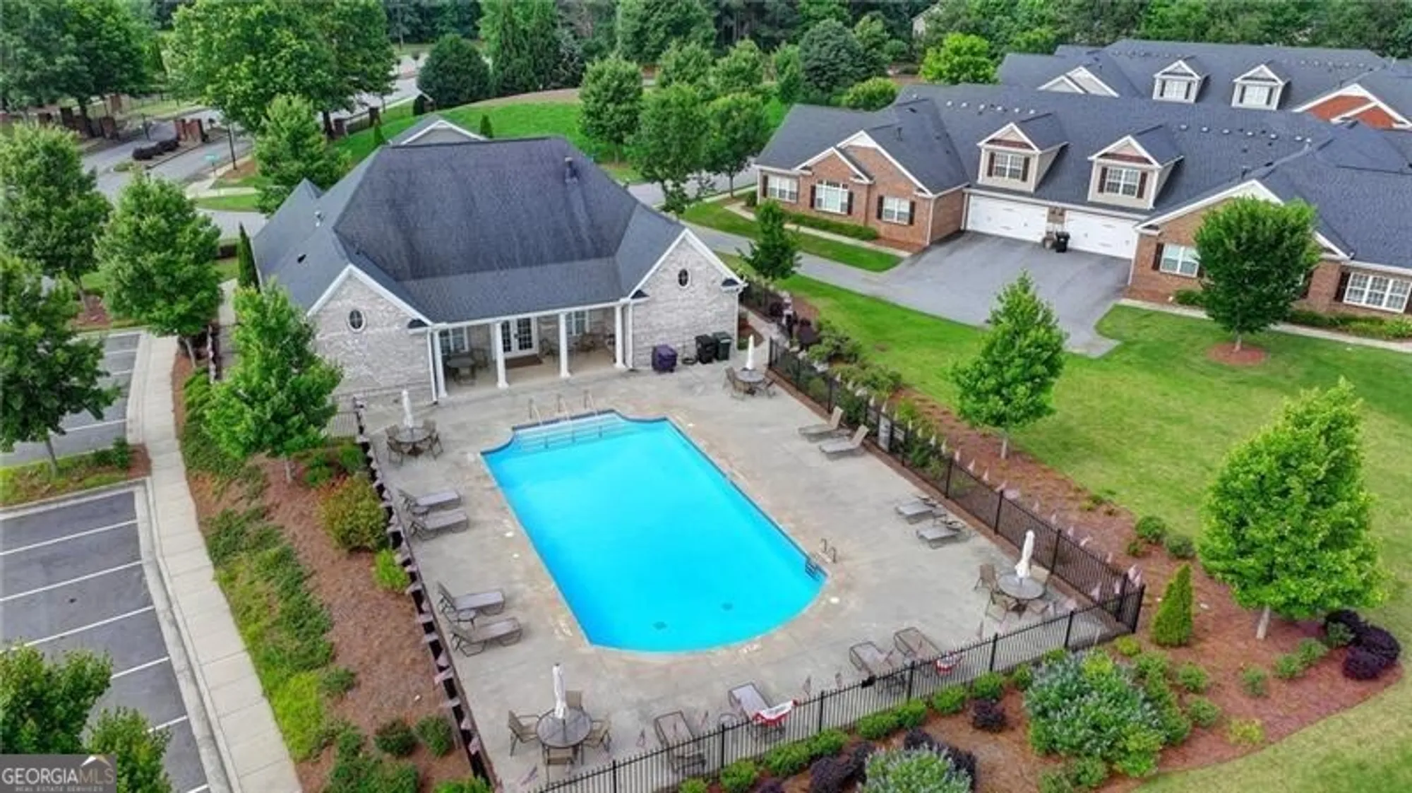 Property Slideshow image 60 of 62 | 3411 lindenridge dr, Buford, GA, 30519