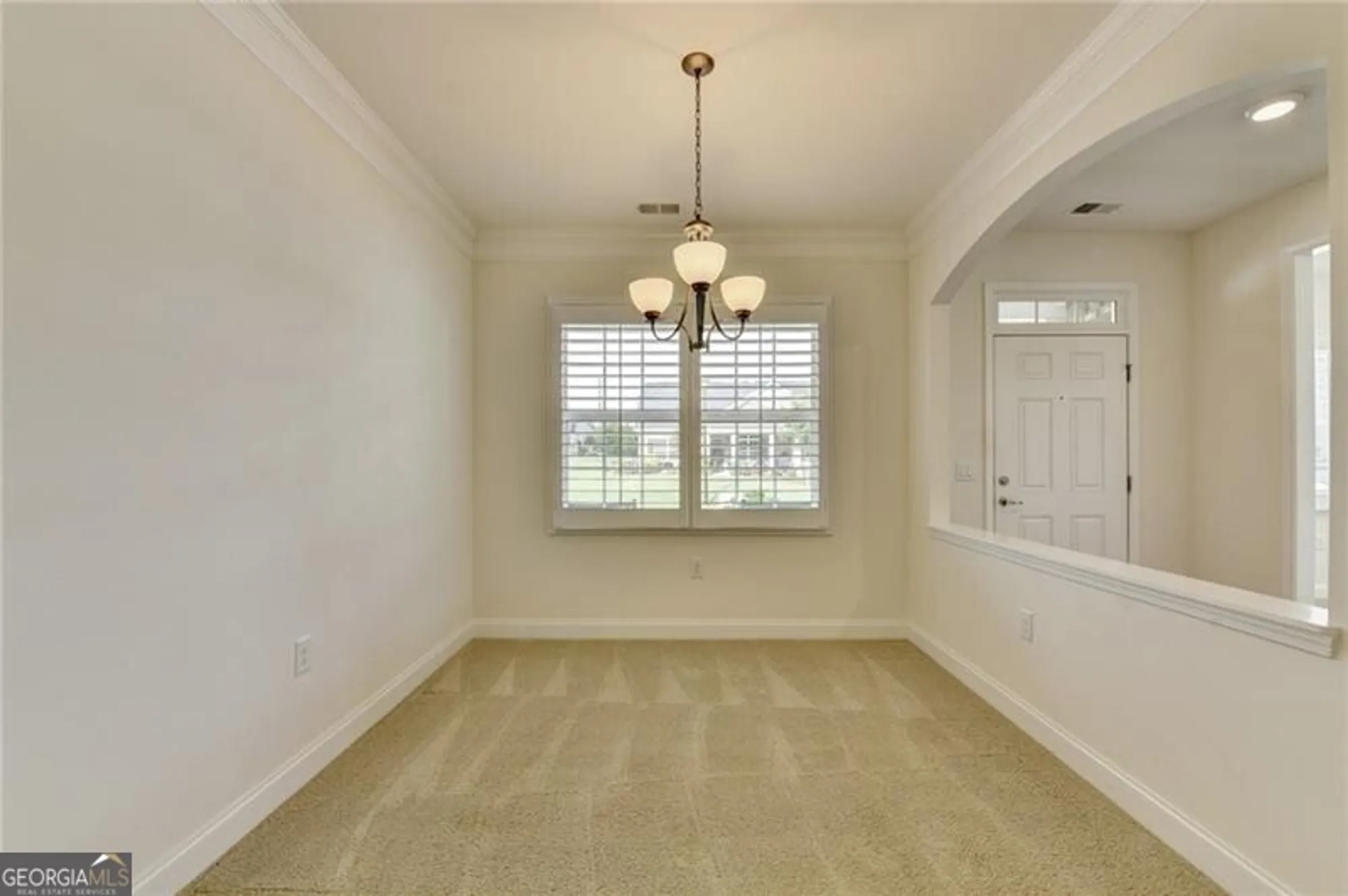 Property Slideshow image 7 of 62 | 3411 lindenridge dr, Buford, GA, 30519