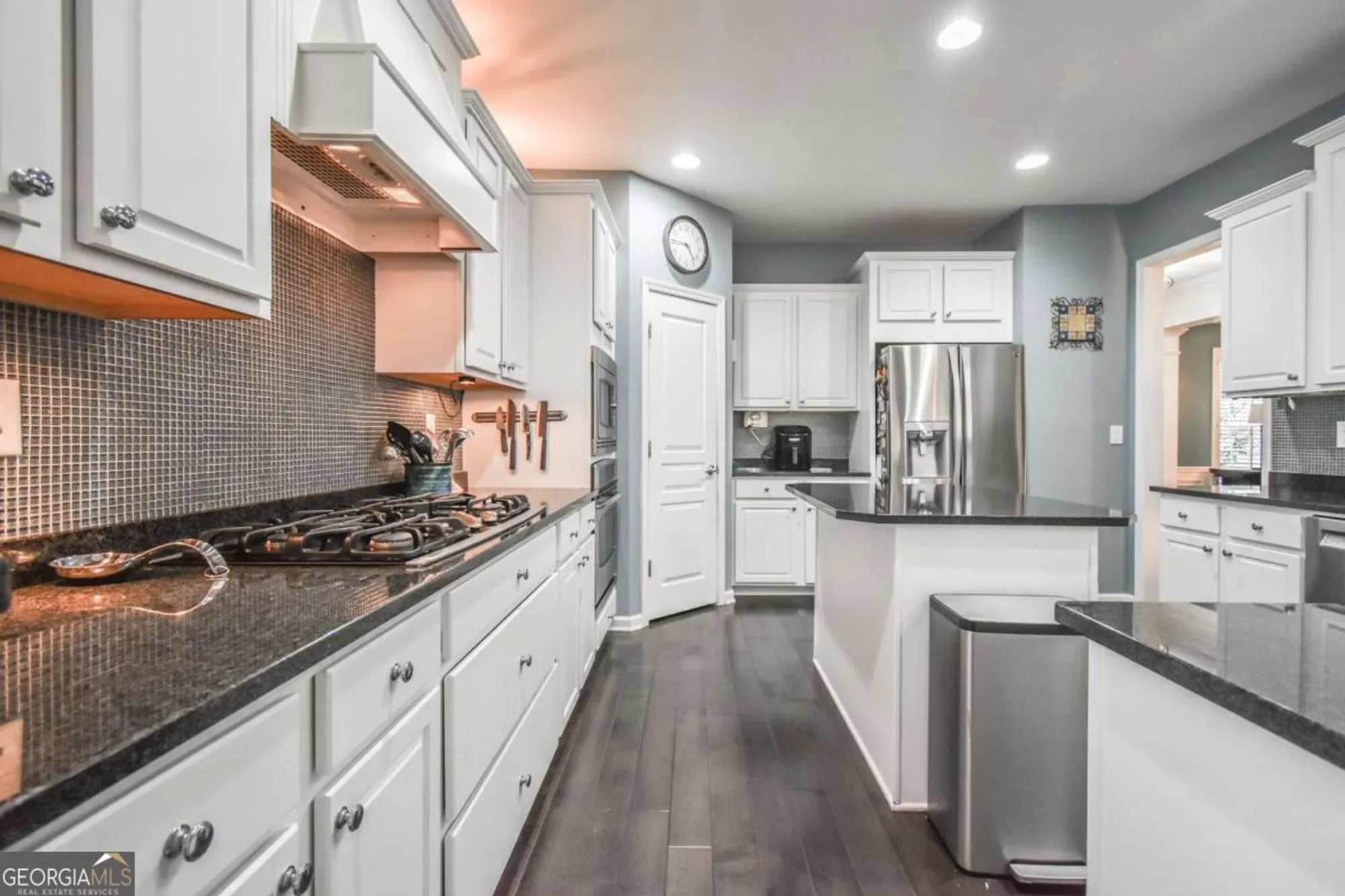 Property Slideshow image 16 of 51 | 6146 brookside ln, Hoschton, GA, 30548