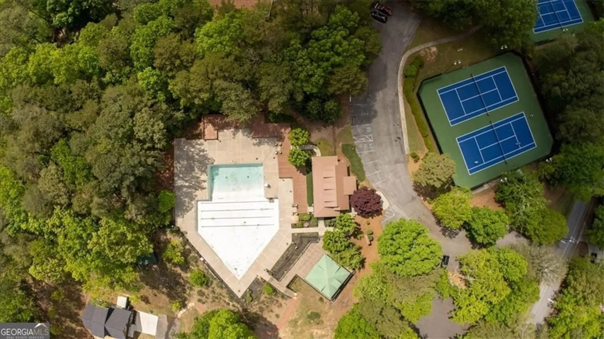 Property Slideshow image 54 of 55 | 517 amber stone, Waleska, GA, 30183