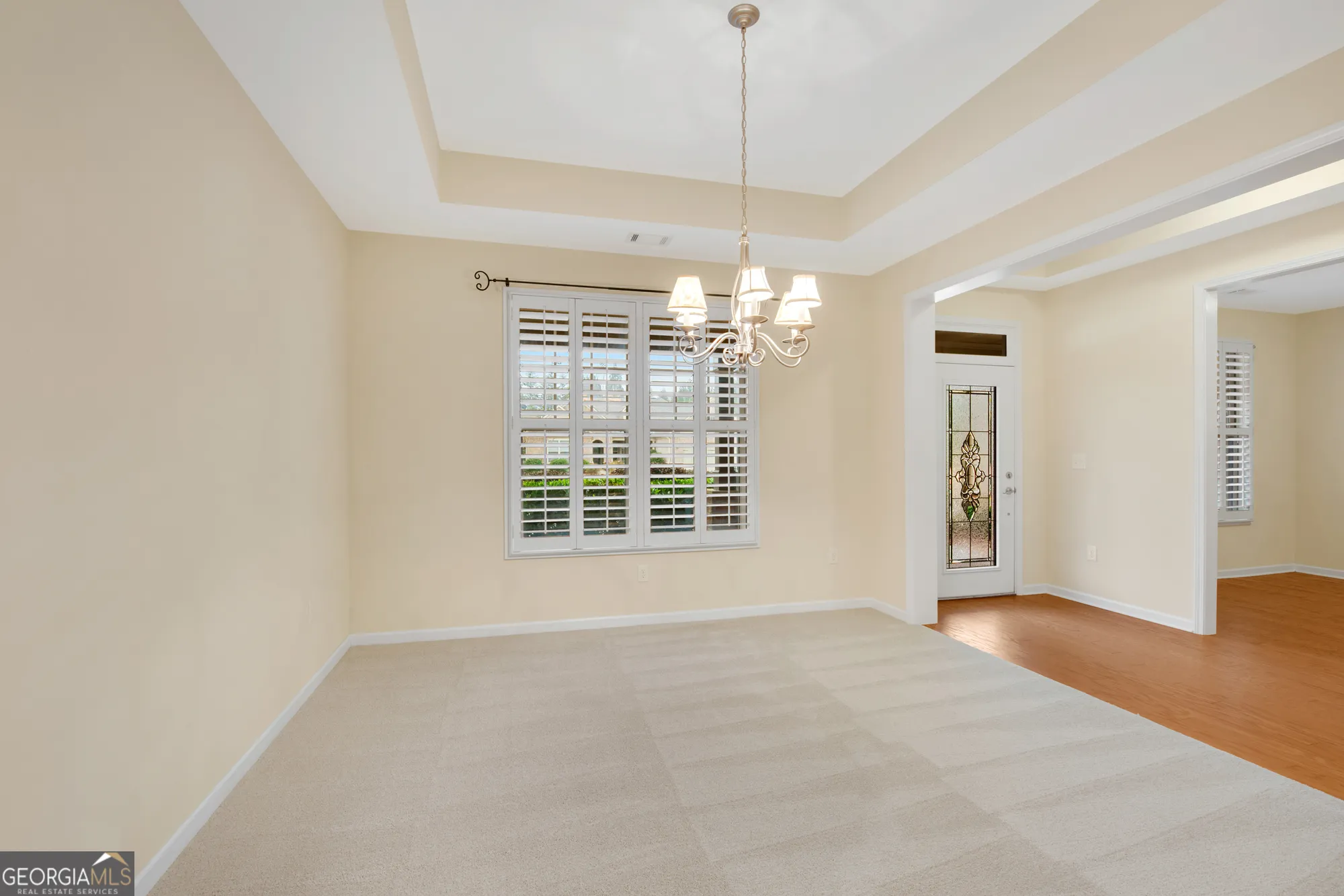 Property Slideshow image 10 of 59 | 209 big cedar run, Canton, GA, 30114