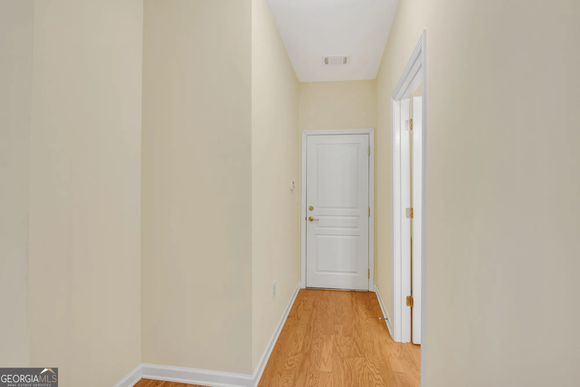 Property Slideshow image 37 of 59 | 209 big cedar run, Canton, GA, 30114