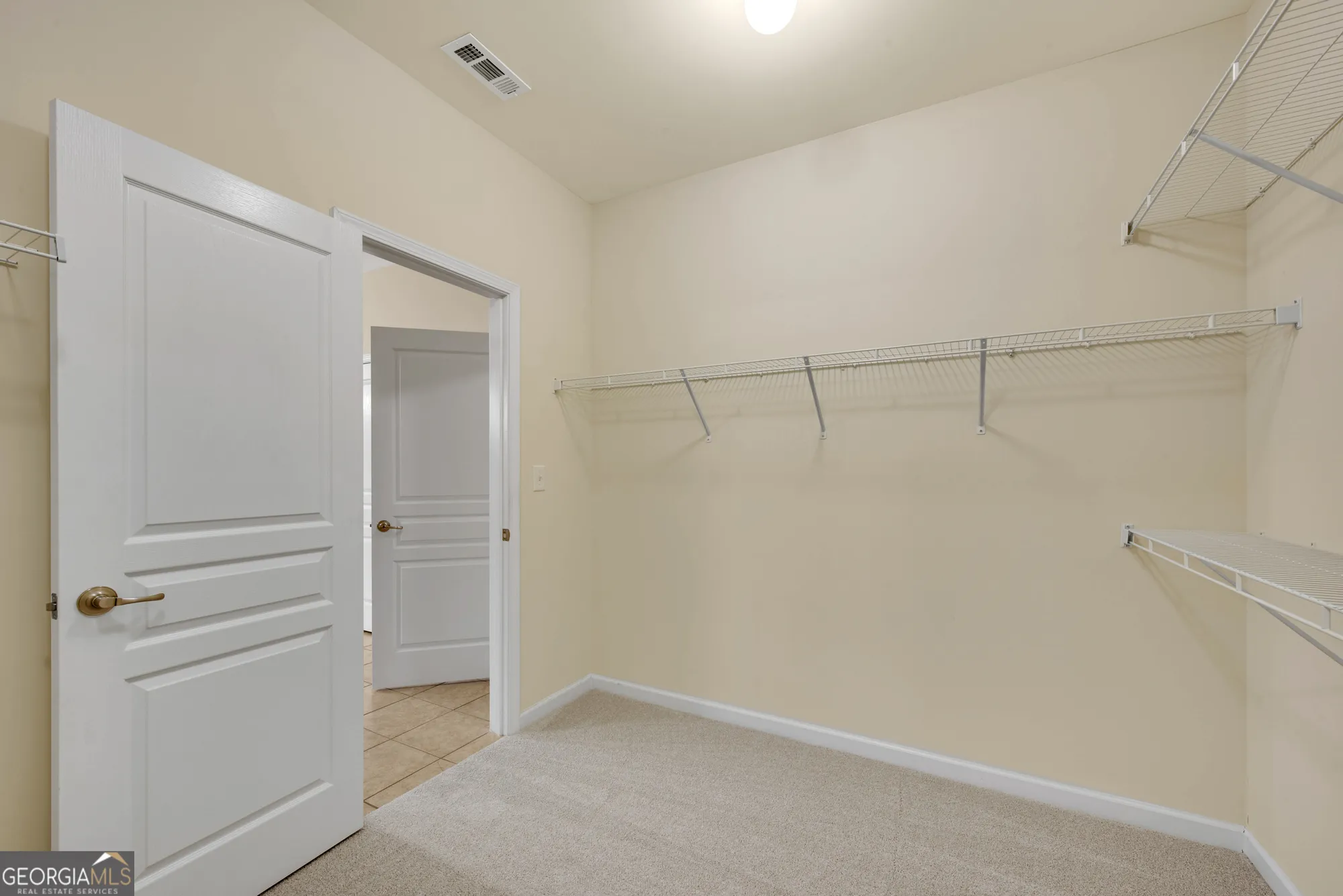 Property Slideshow image 32 of 59 | 209 big cedar run, Canton, GA, 30114