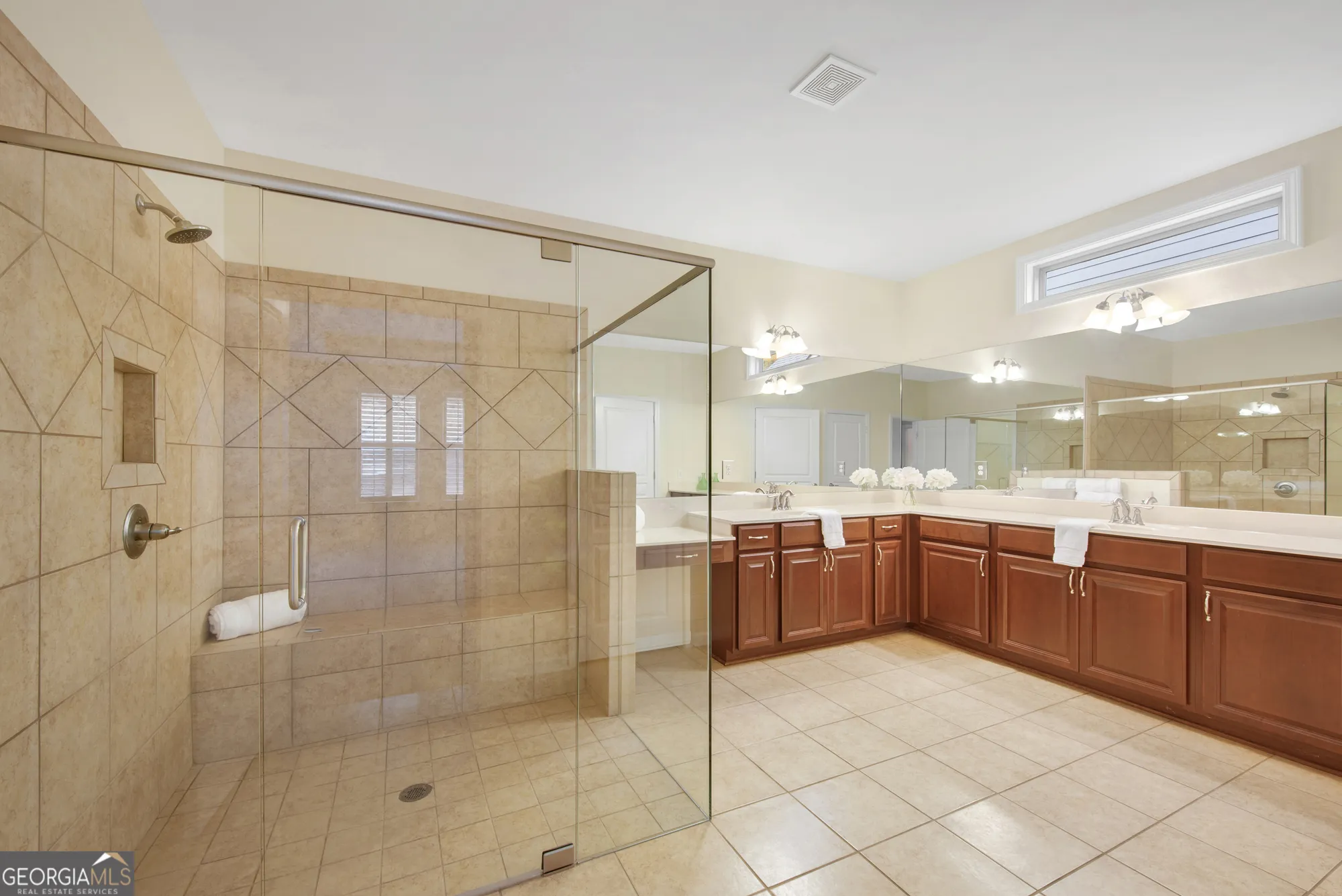 Property Slideshow image 28 of 59 | 209 big cedar run, Canton, GA, 30114