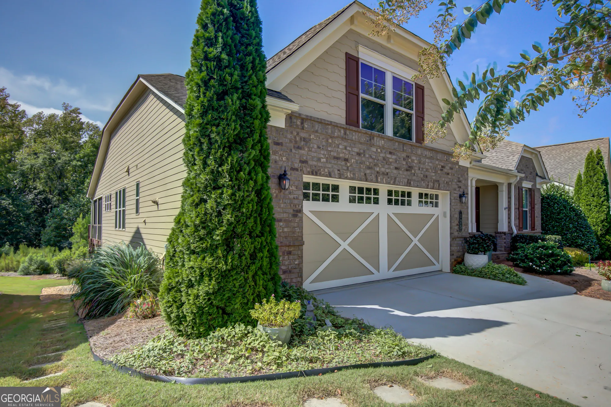 Property Slideshow image 6 of 106 | 125 red maple dr, Peachtree City, GA, 30269