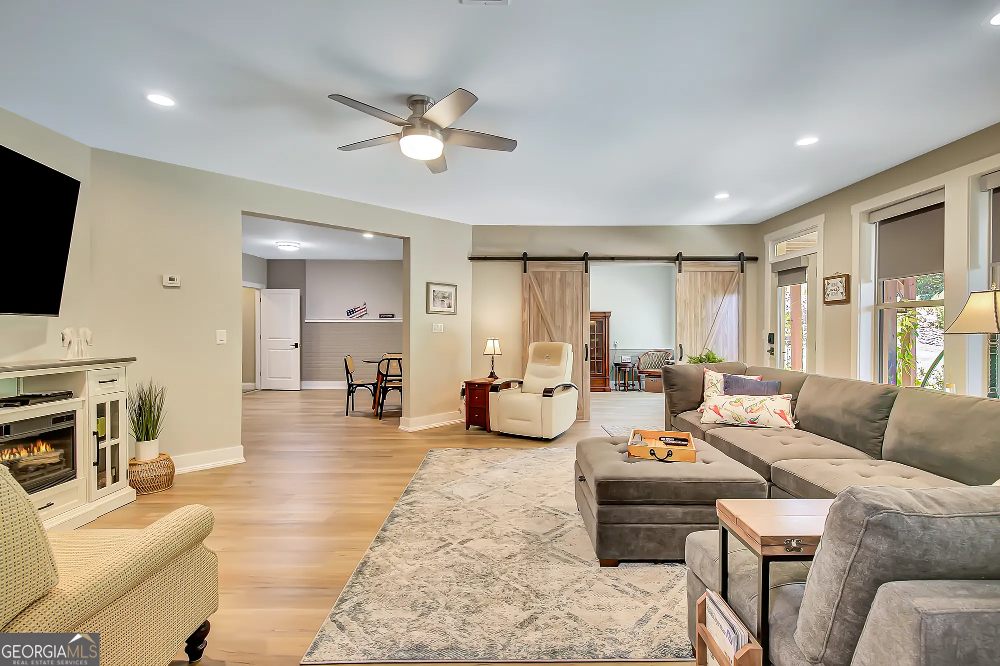 Property Slideshow image 76 of 106 | 125 red maple dr, Peachtree City, GA, 30269