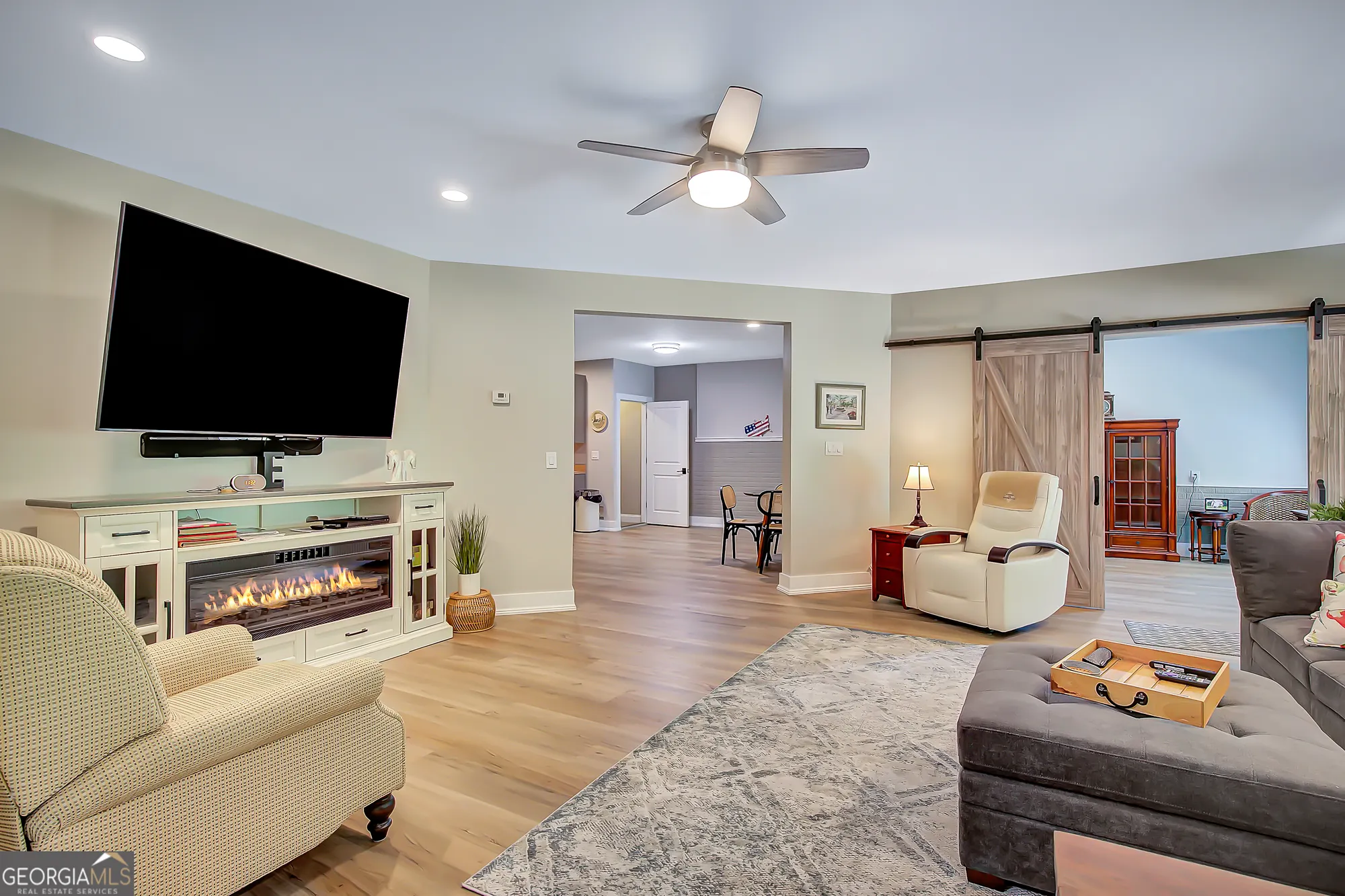 Property Slideshow image 77 of 106 | 125 red maple dr, Peachtree City, GA, 30269