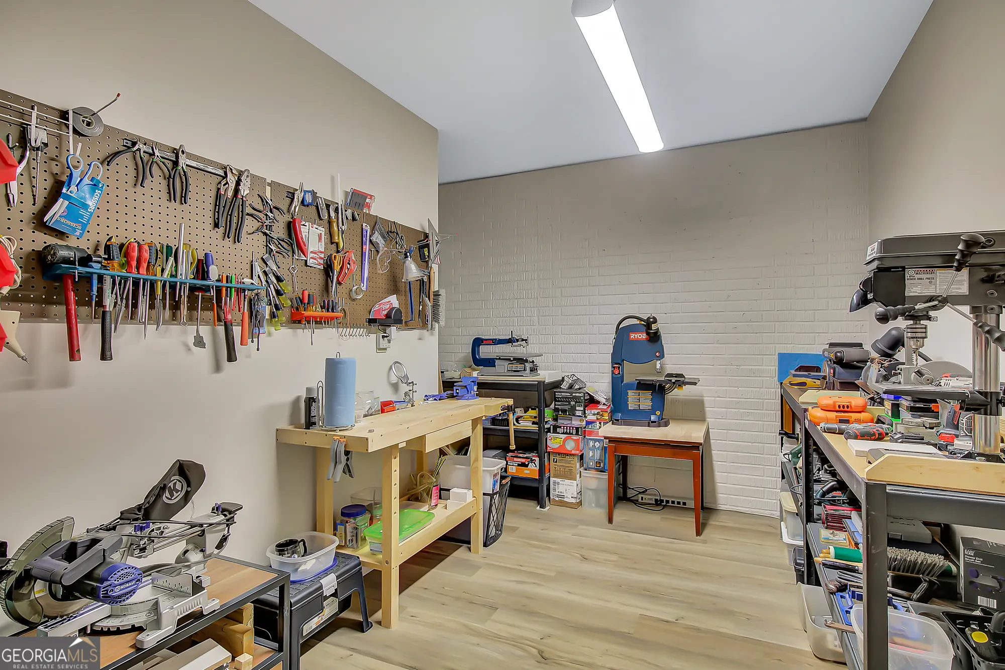 Property Slideshow image 84 of 106 | 125 red maple dr, Peachtree City, GA, 30269