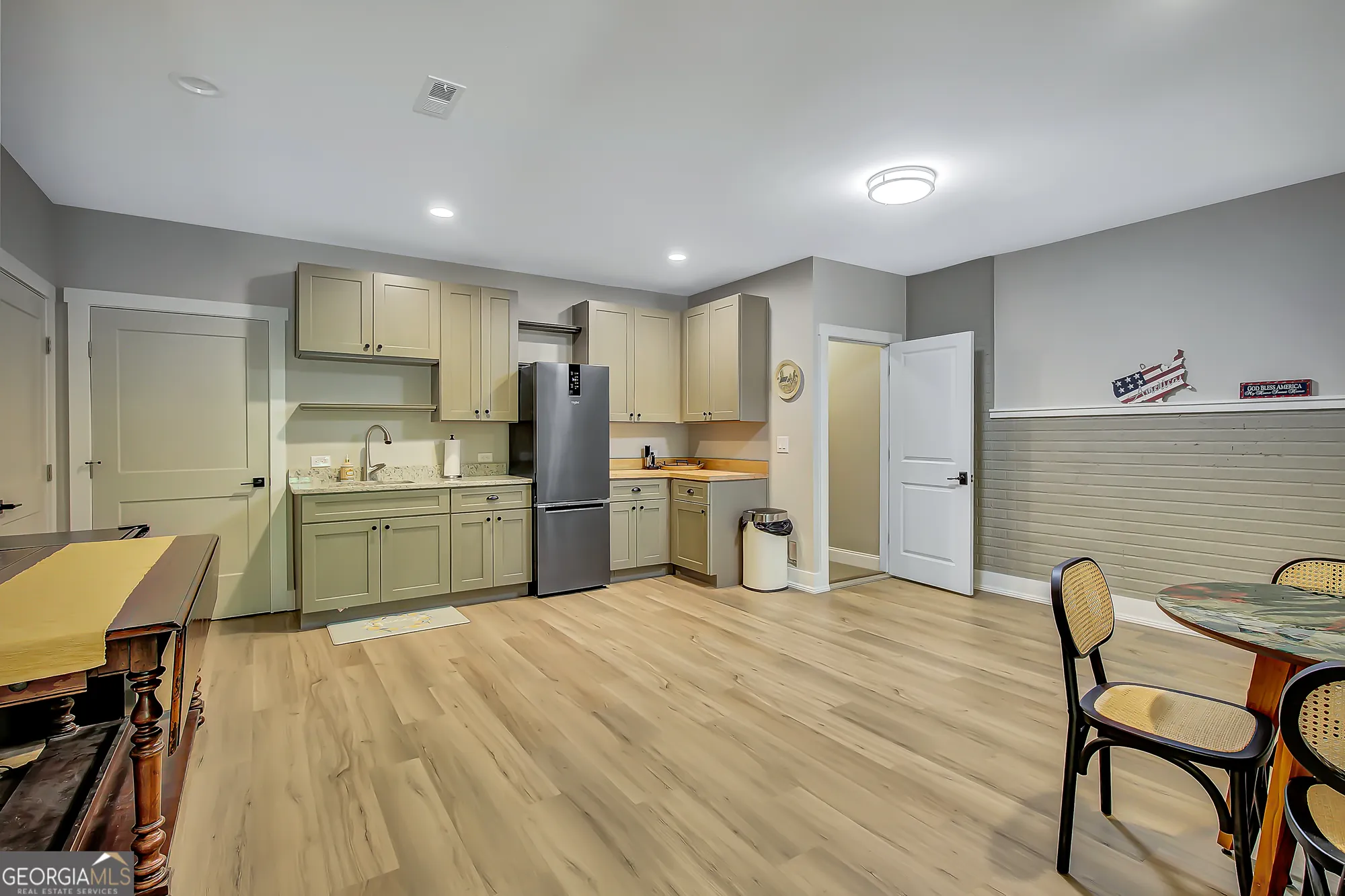 Property Slideshow image 71 of 106 | 125 red maple dr, Peachtree City, GA, 30269